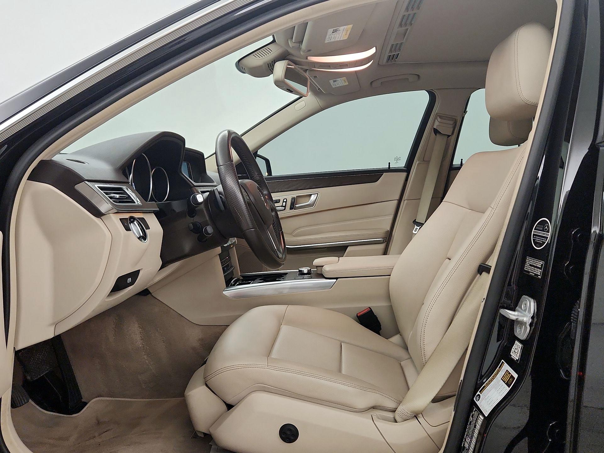 Thumbnail: 2015 Mercedes-Benz E-Class - 9