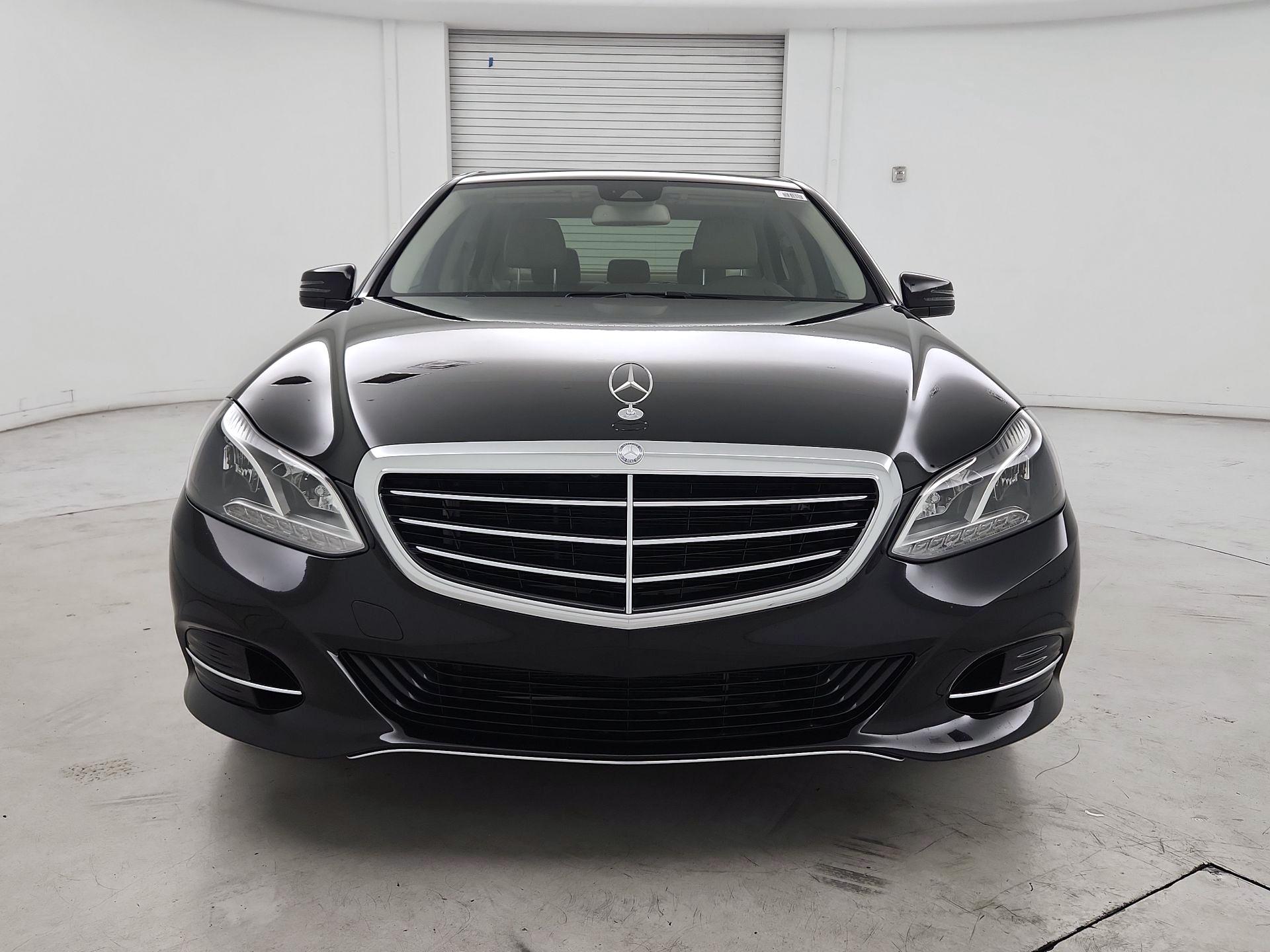 Thumbnail: 2015 Mercedes-Benz E-Class - 2