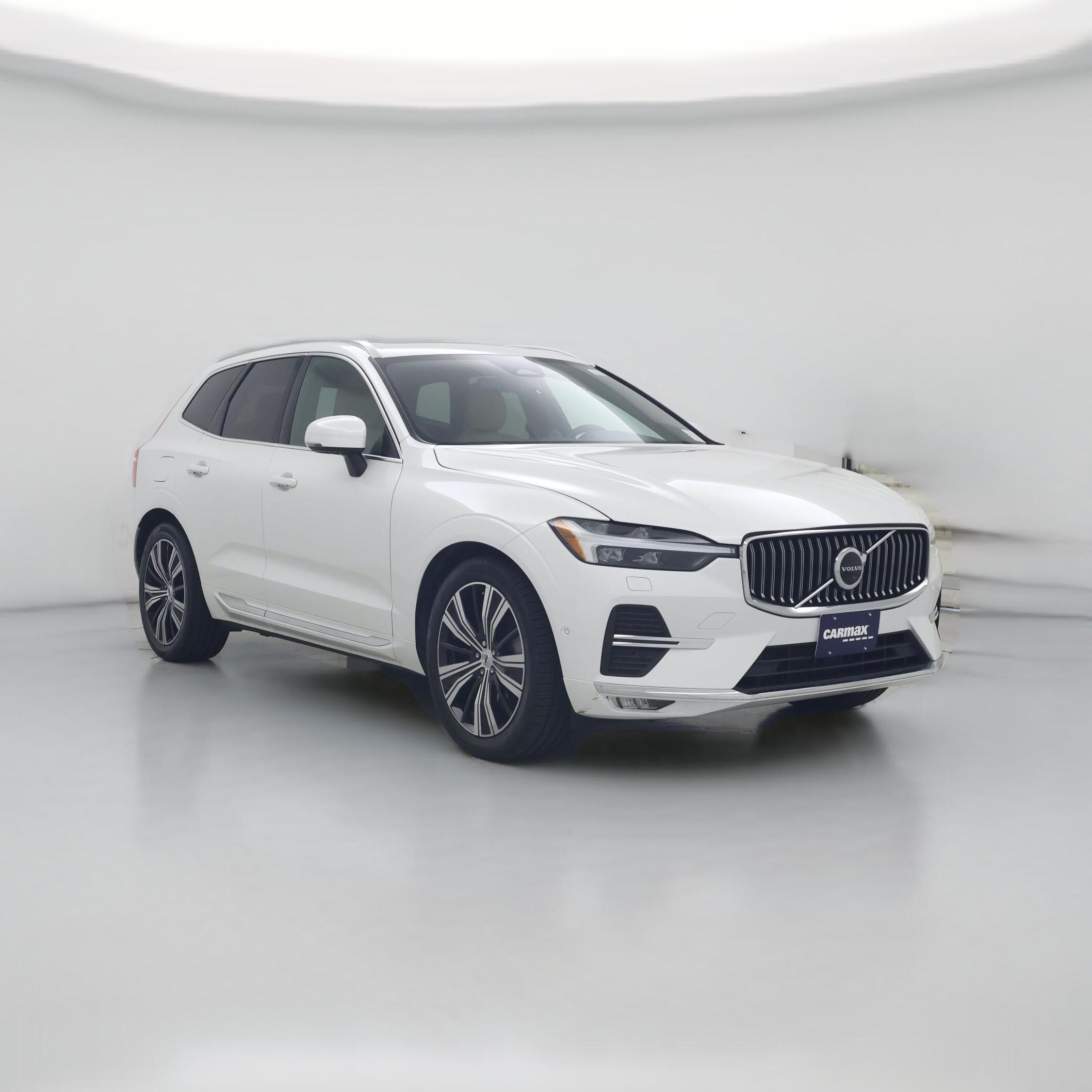 Thumbnail: 2022 Volvo XC60 - 1