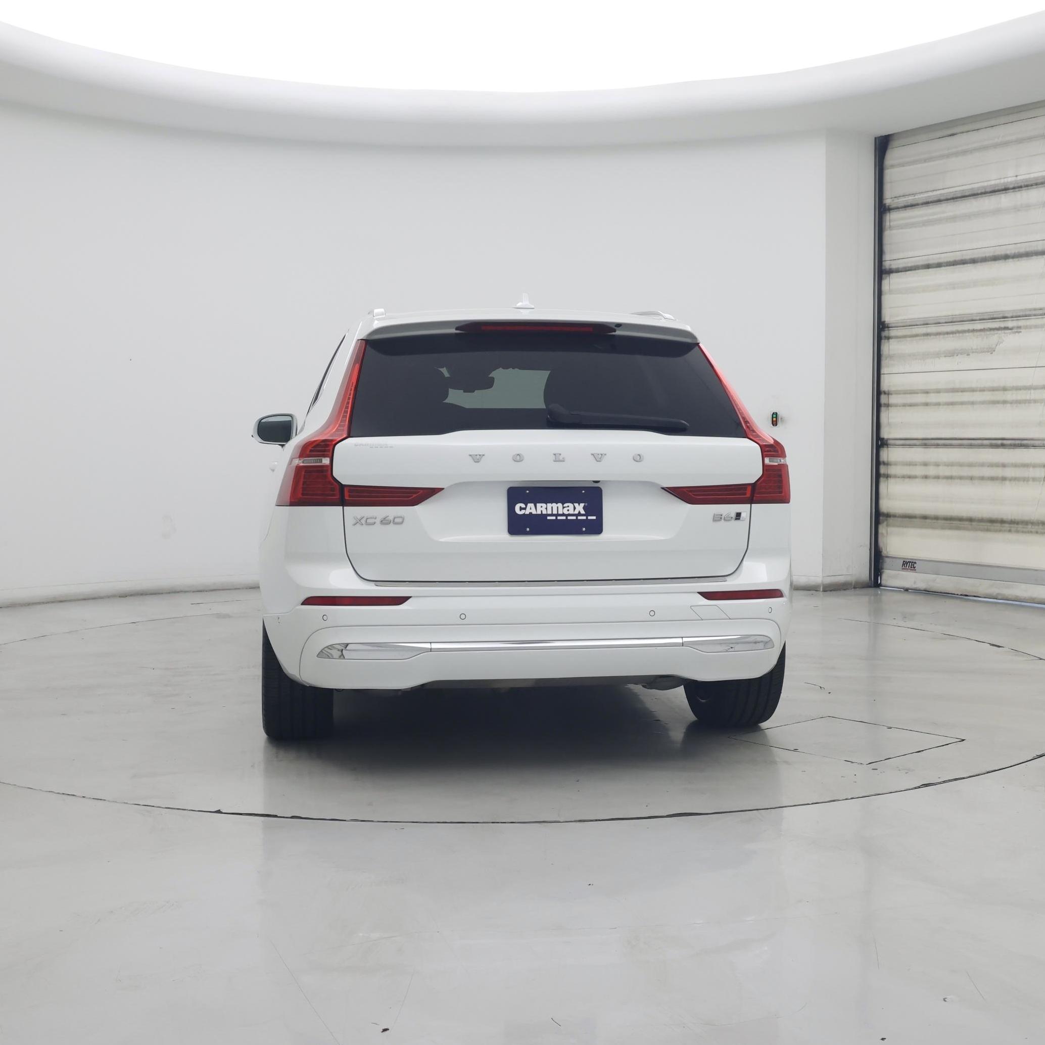 Thumbnail: 2022 Volvo XC60 - 6