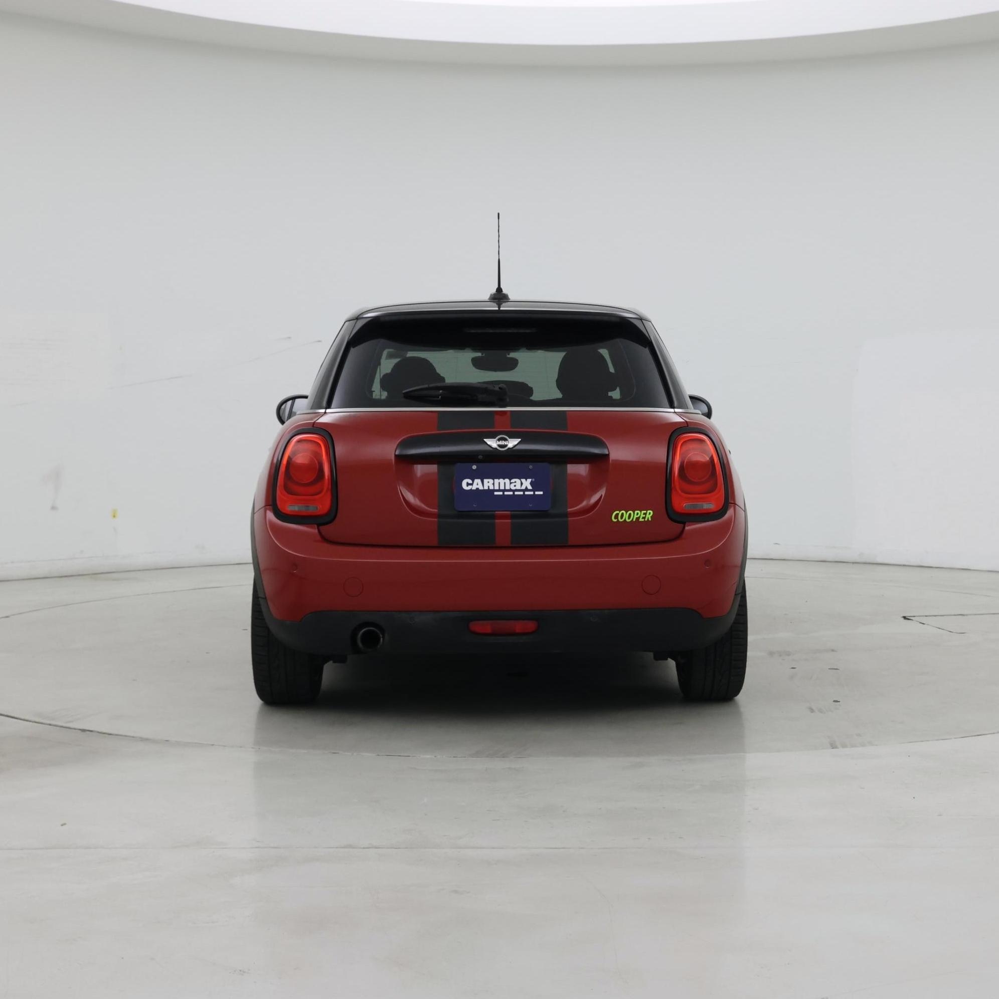 Thumbnail: 2017 MINI Cooper Hardtop - 6