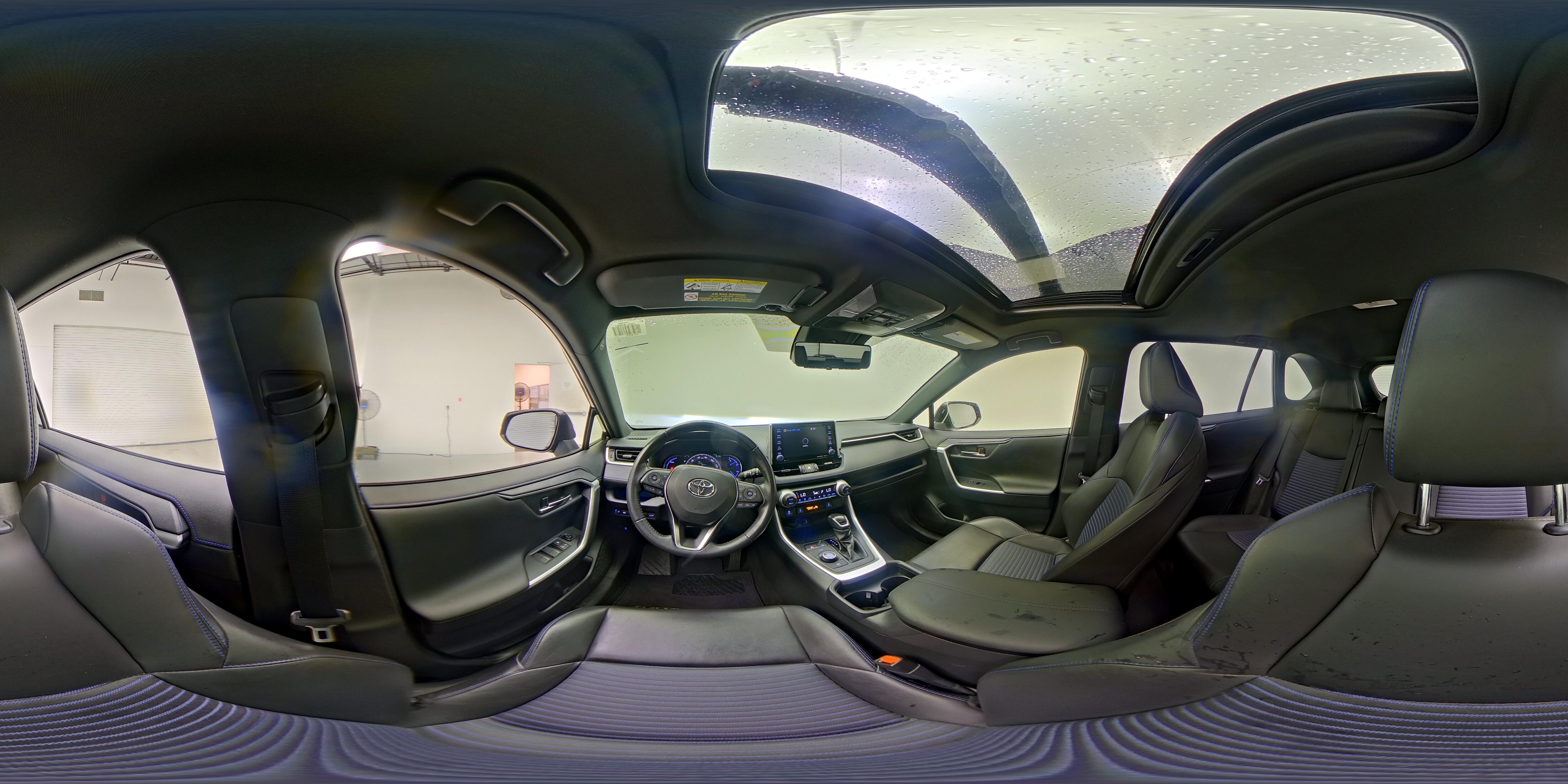 2019 Toyota RAV4 XSE - Photo 28