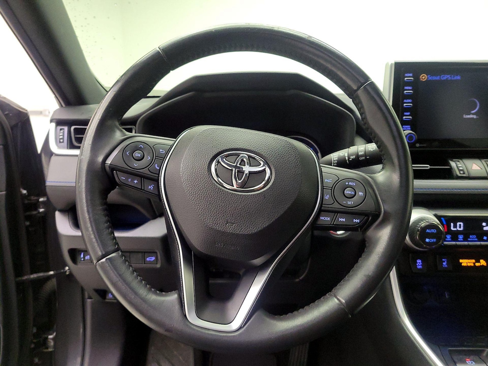 2019 Toyota RAV4 XSE - Photo 11