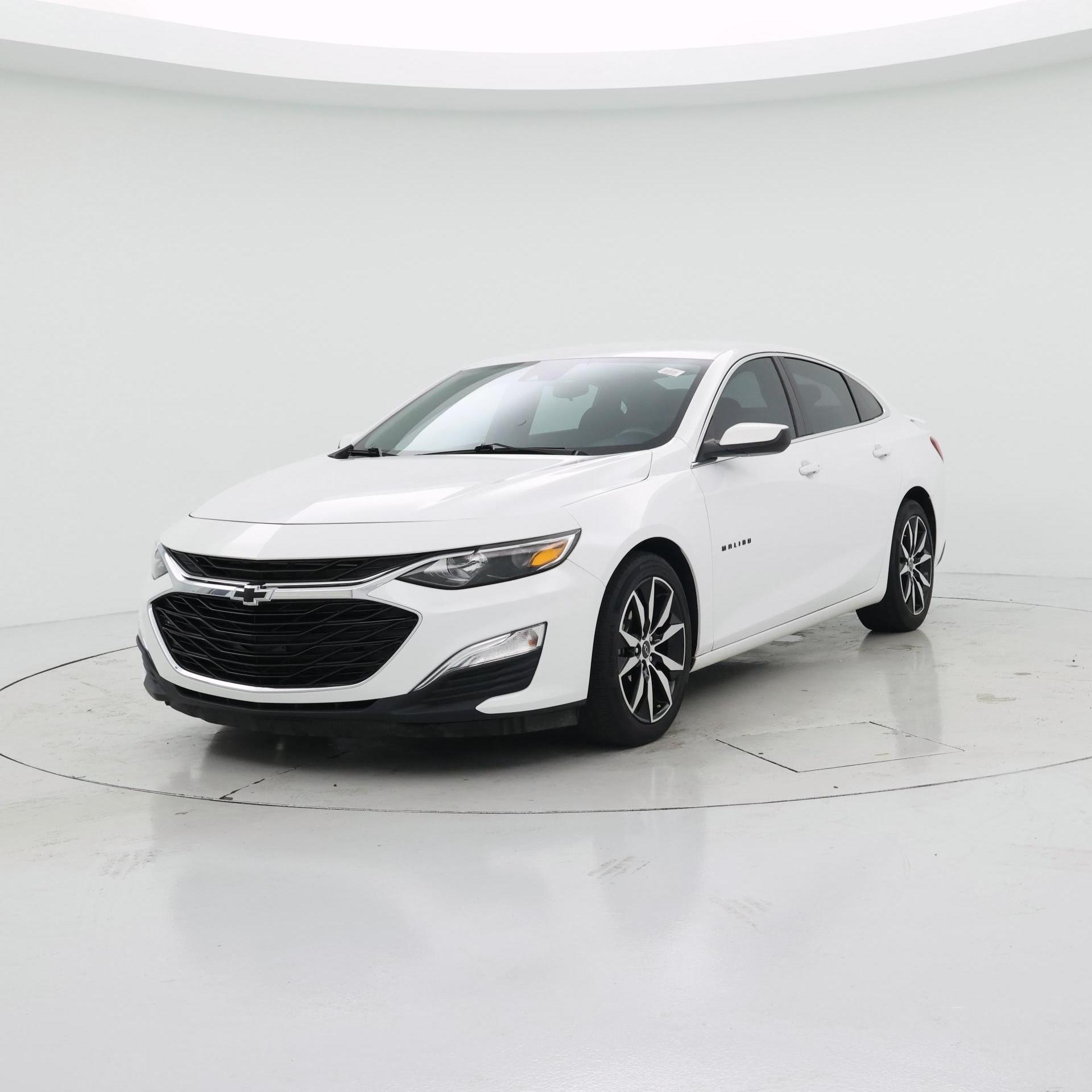 Thumbnail: 2021 Chevrolet Malibu - 4