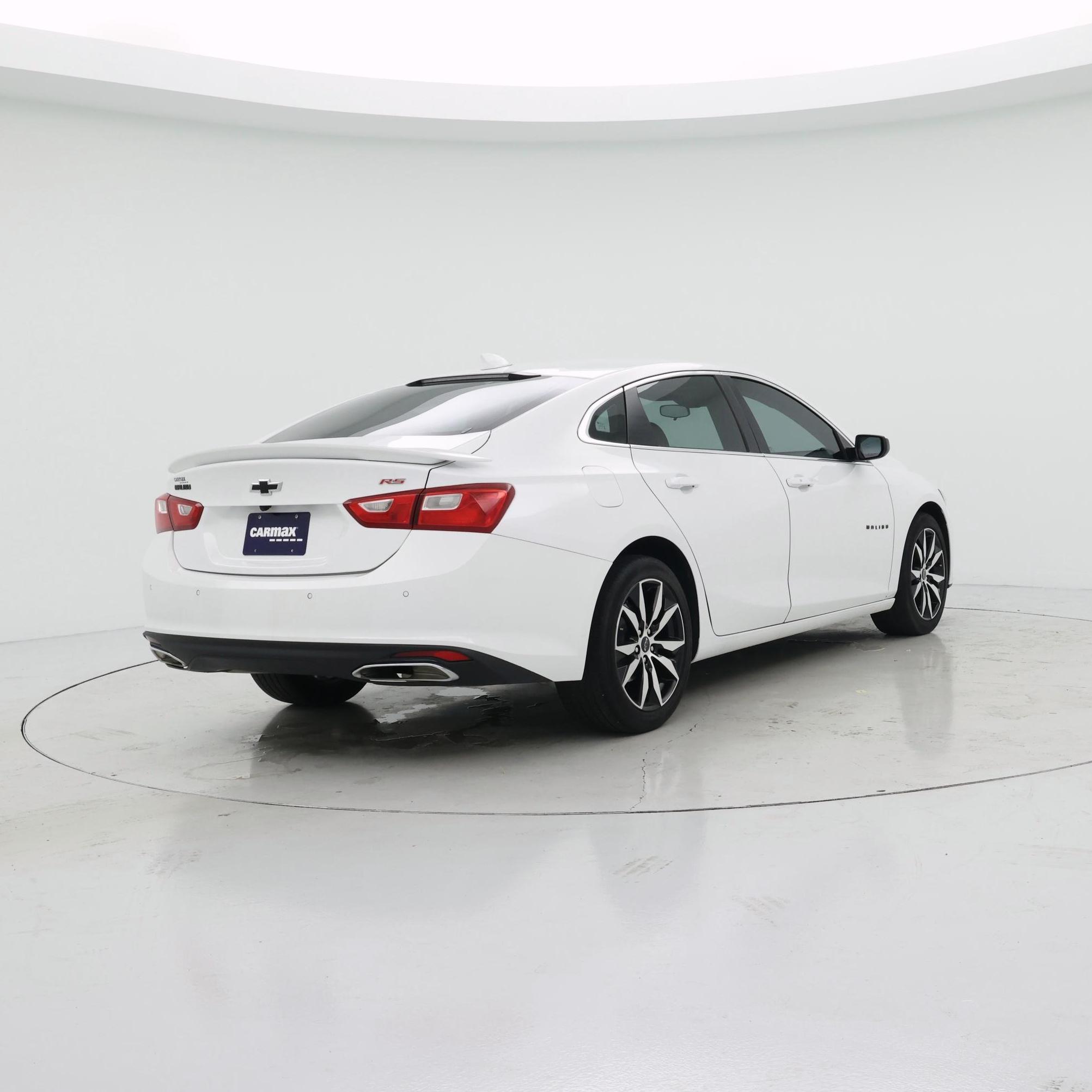 Thumbnail: 2021 Chevrolet Malibu - 8