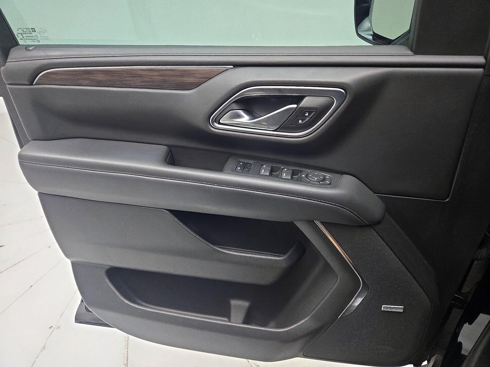 Thumbnail: 2021 Chevrolet Suburban - 10
