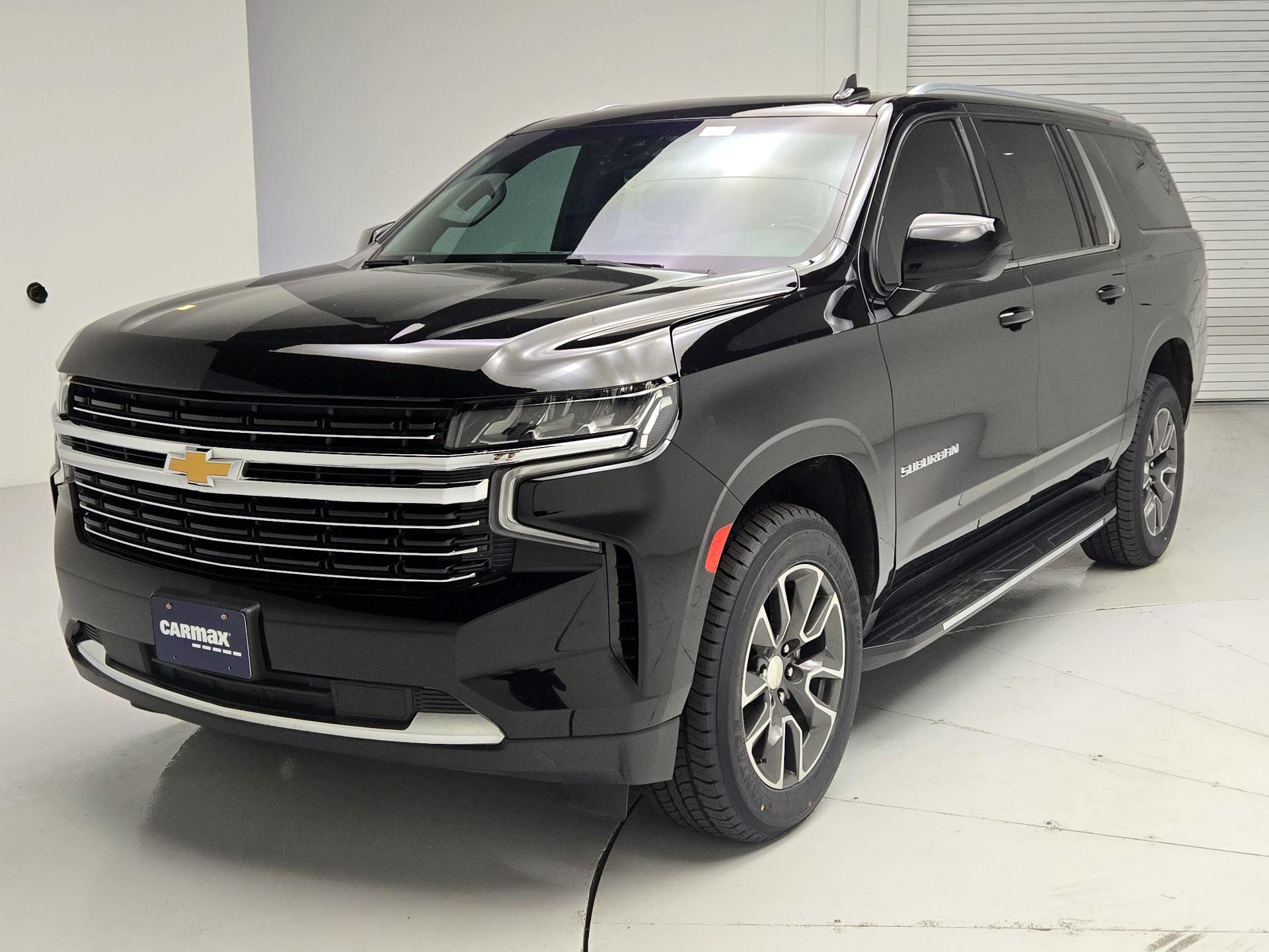 Thumbnail: 2021 Chevrolet Suburban - 3