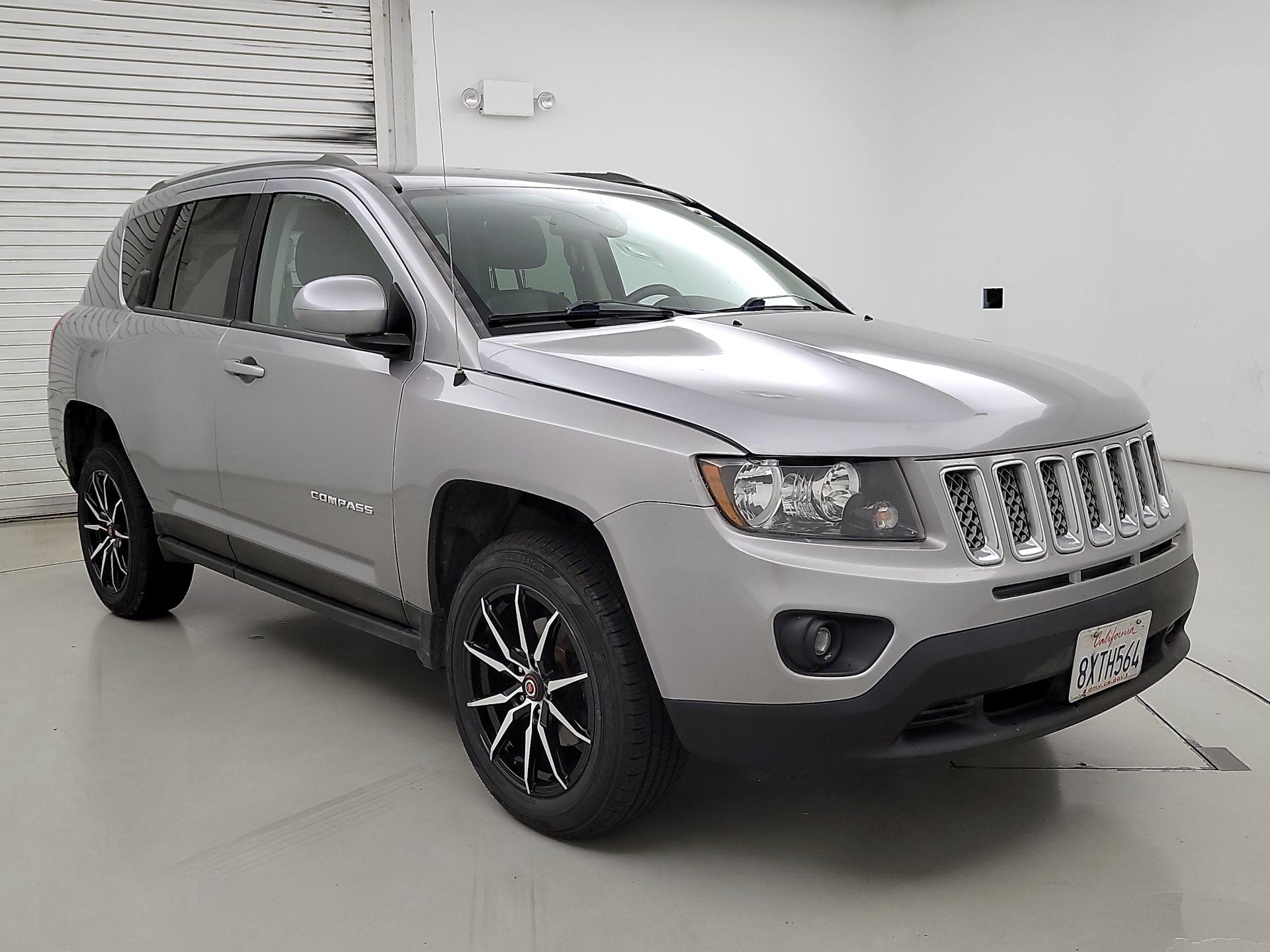 Thumbnail: 2016 Jeep Compass - 1