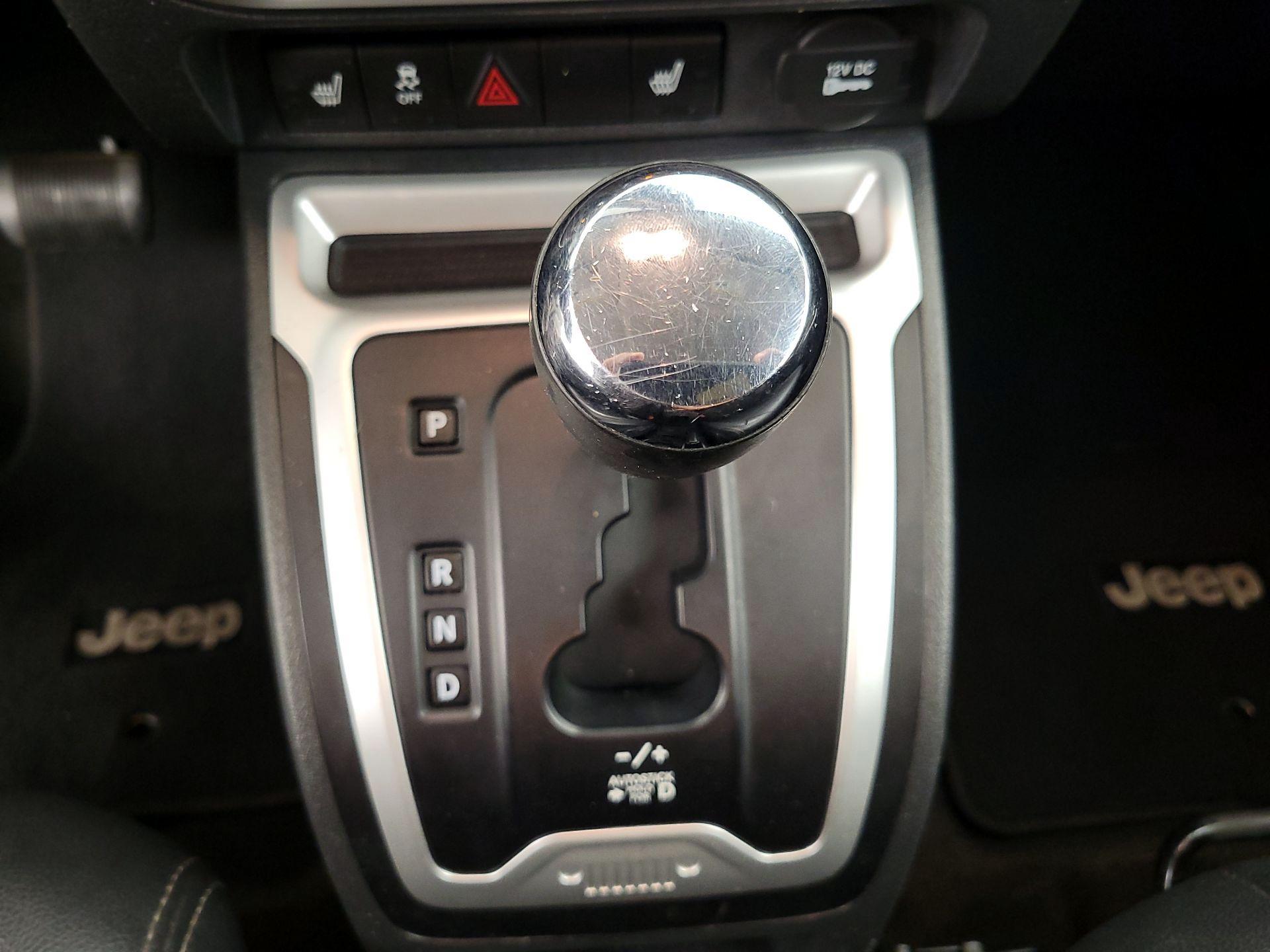 Thumbnail: 2016 Jeep Compass - 13