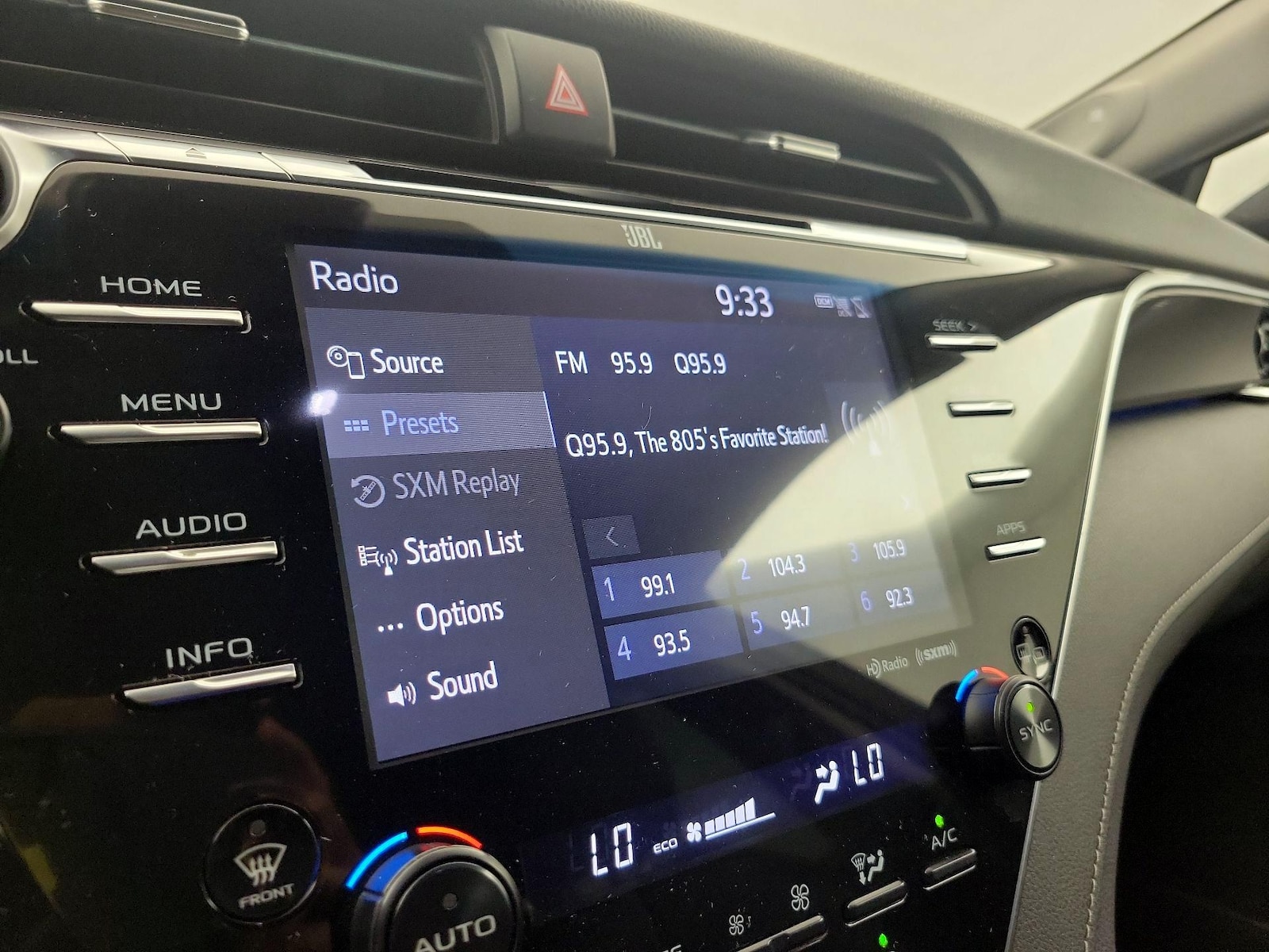 2018 Toyota Camry XSE - Photo 16