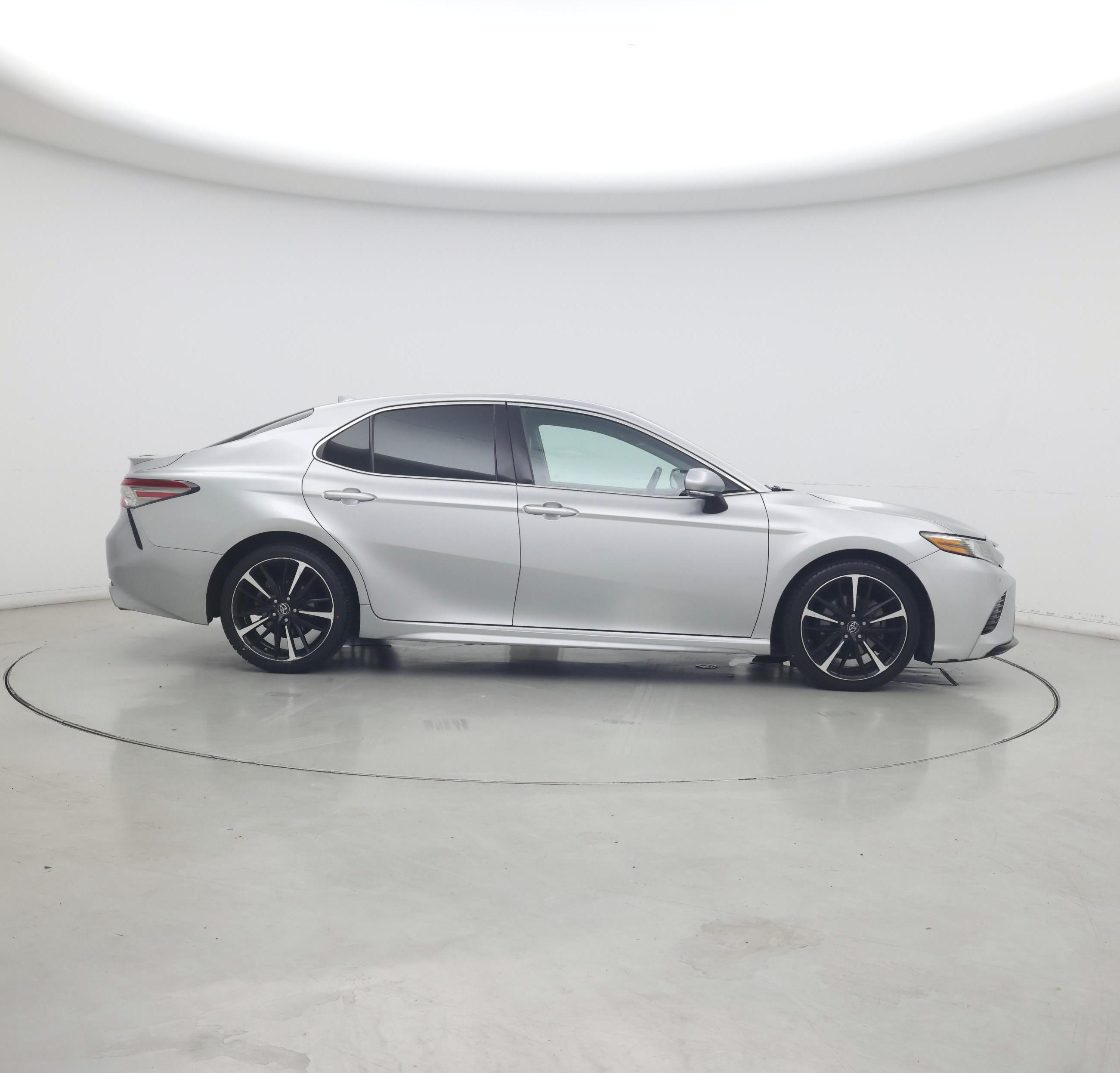 Thumbnail: 2018 Toyota Camry - 7