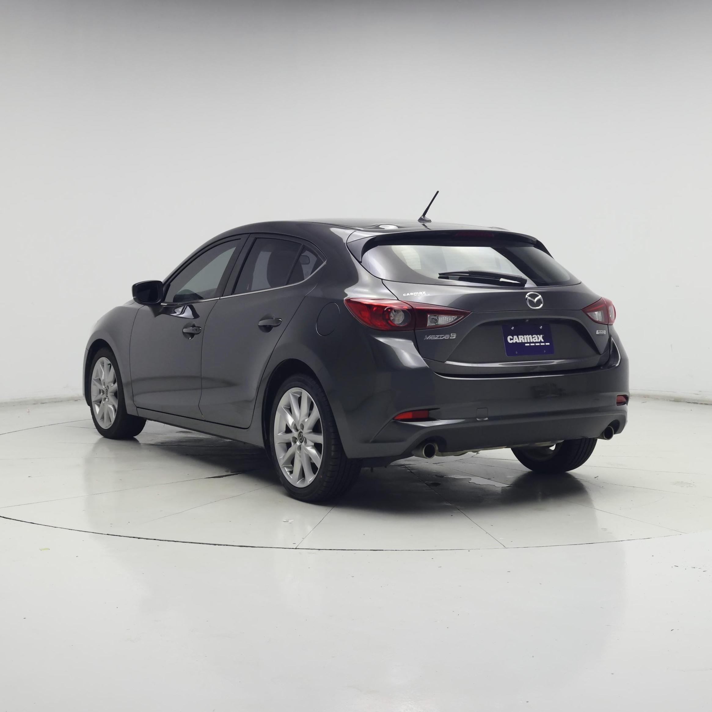 Thumbnail: 2017 Mazda Mazda3 - 2