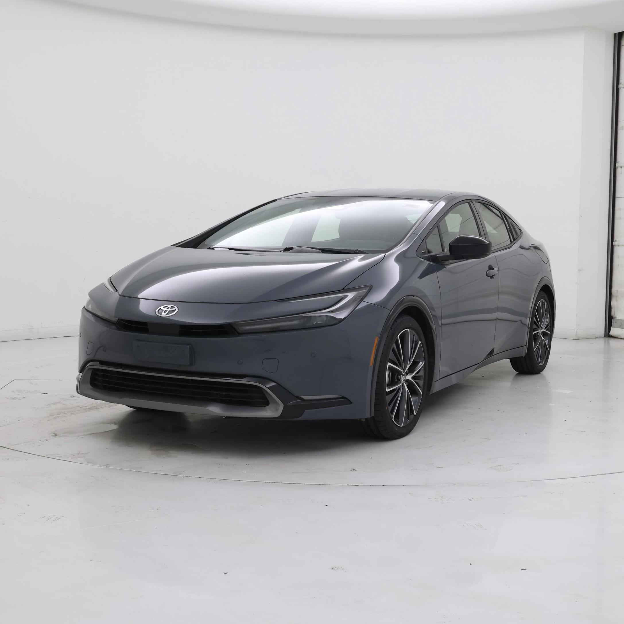 Thumbnail: 2023 Toyota Prius - 4