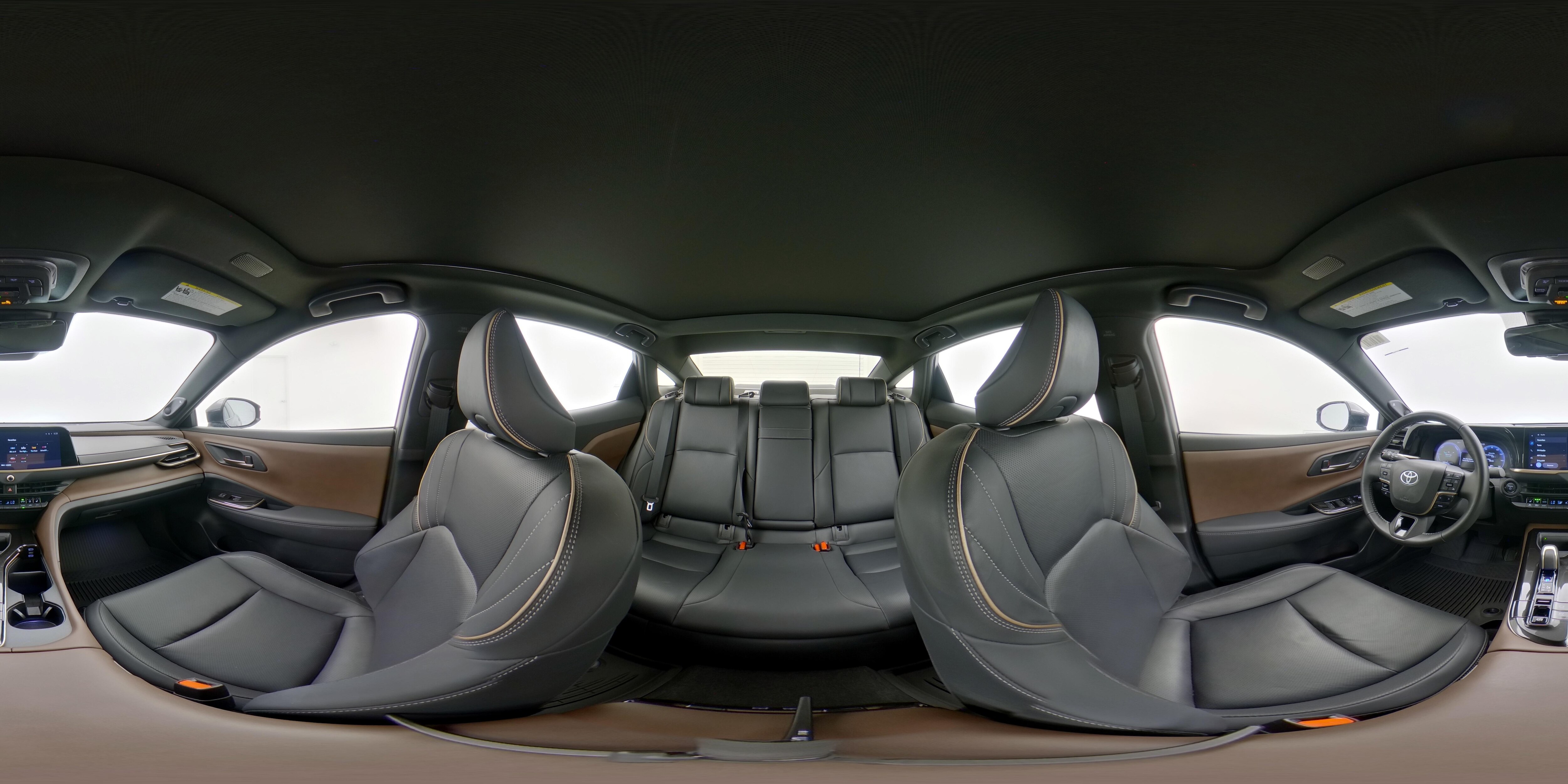 2024 Toyota Crown Limited - Photo 27
