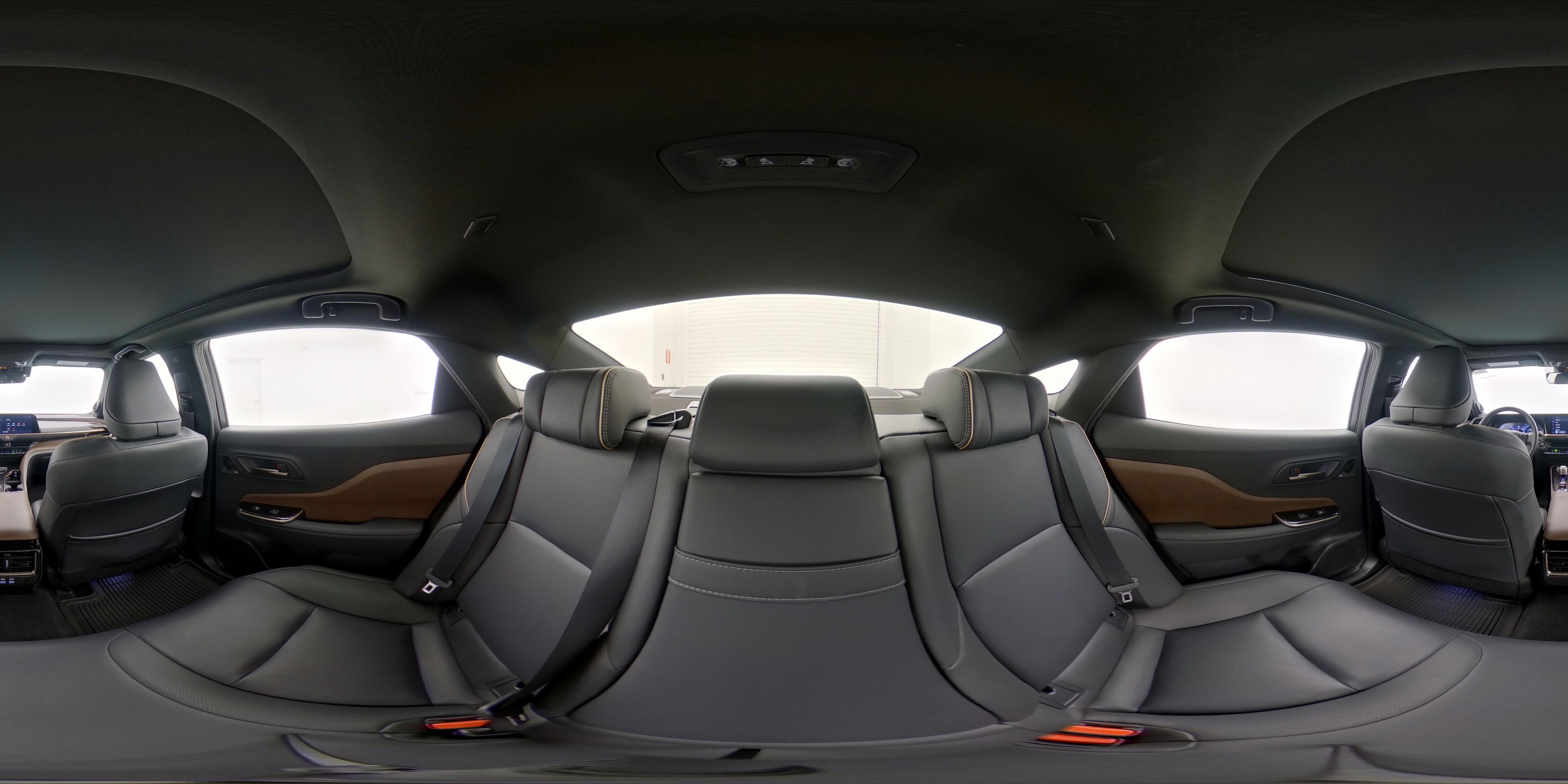 2024 Toyota Crown Limited - Photo 28