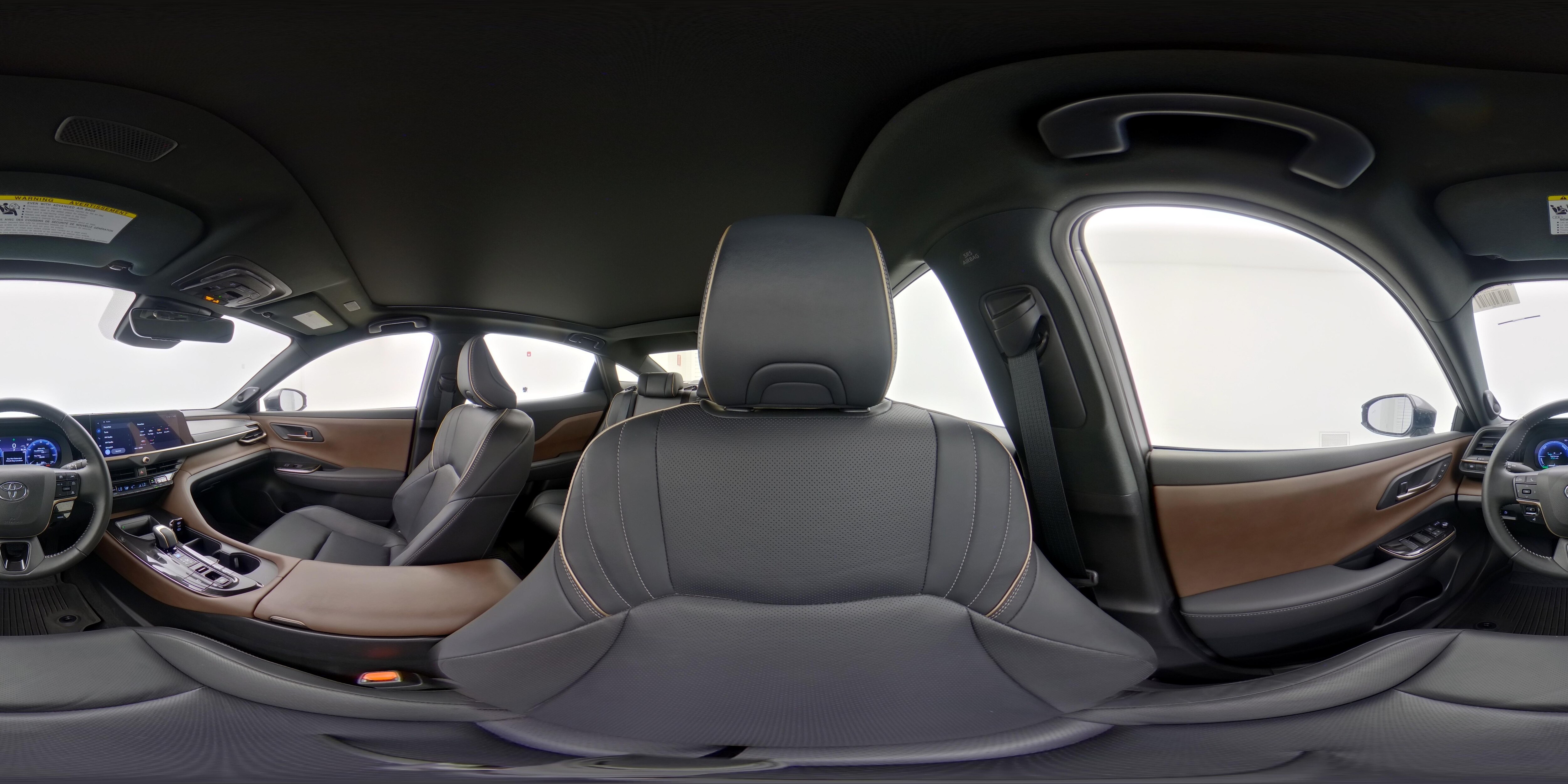 2024 Toyota Crown Limited - Photo 29