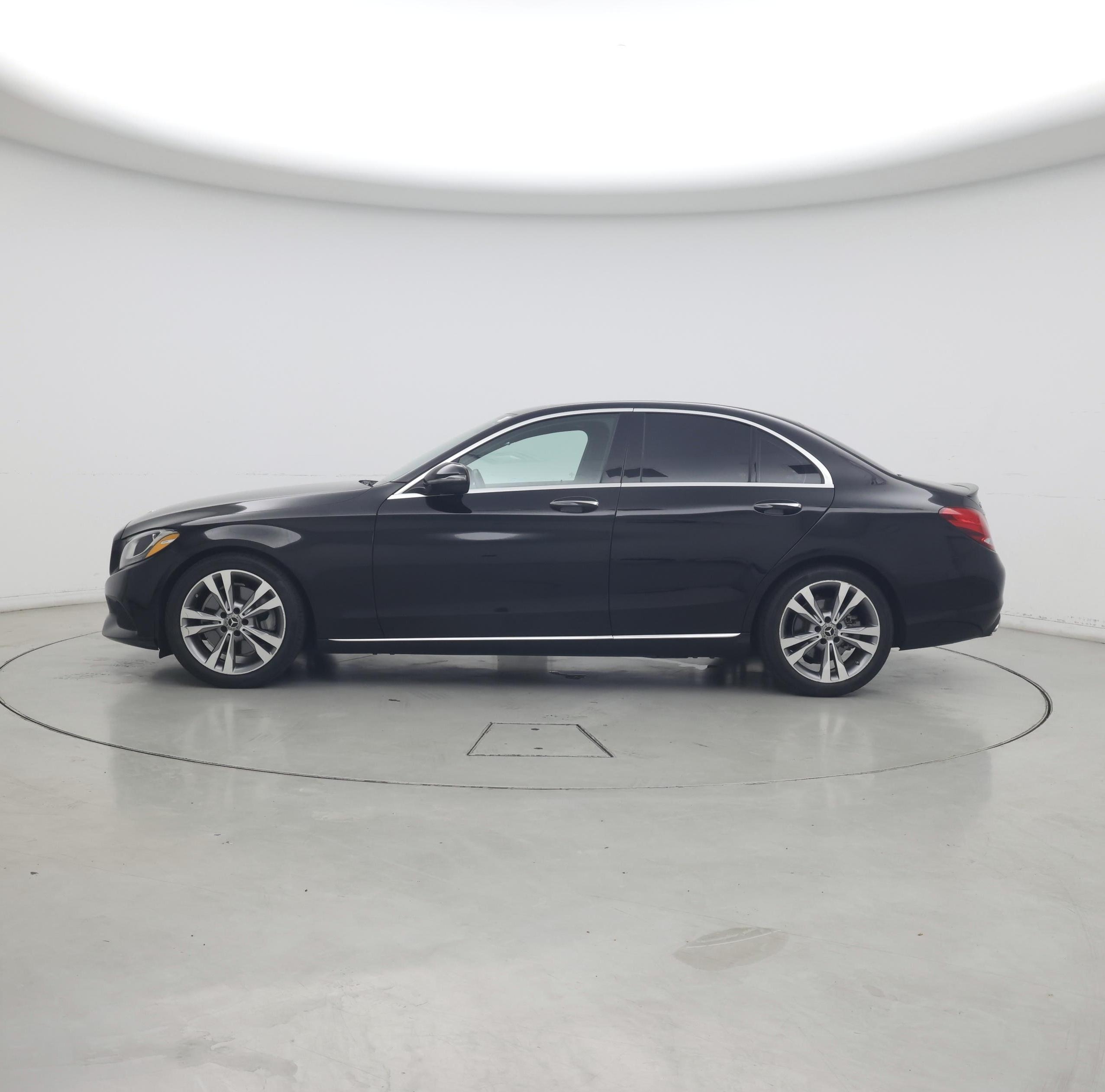 Thumbnail: 2018 Mercedes-Benz C-Class - 3