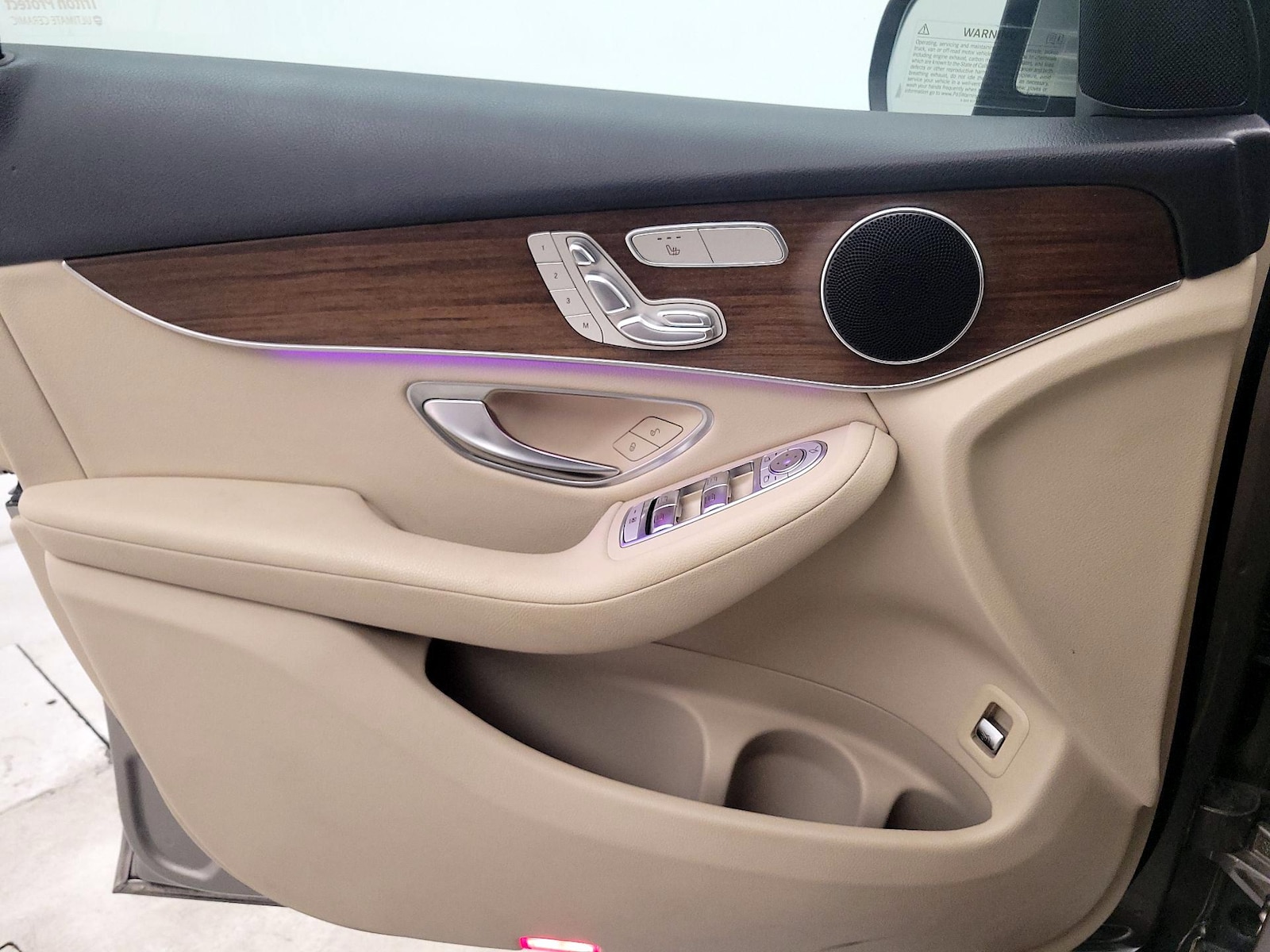 2020 Mercedes-Benz GLC GLC300 - Photo 11