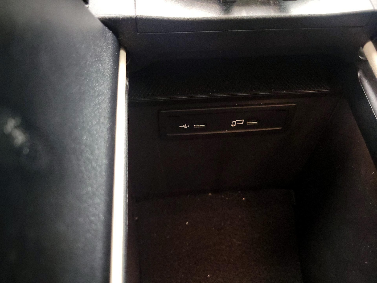 2020 Mercedes-Benz GLC GLC300 - Photo 17