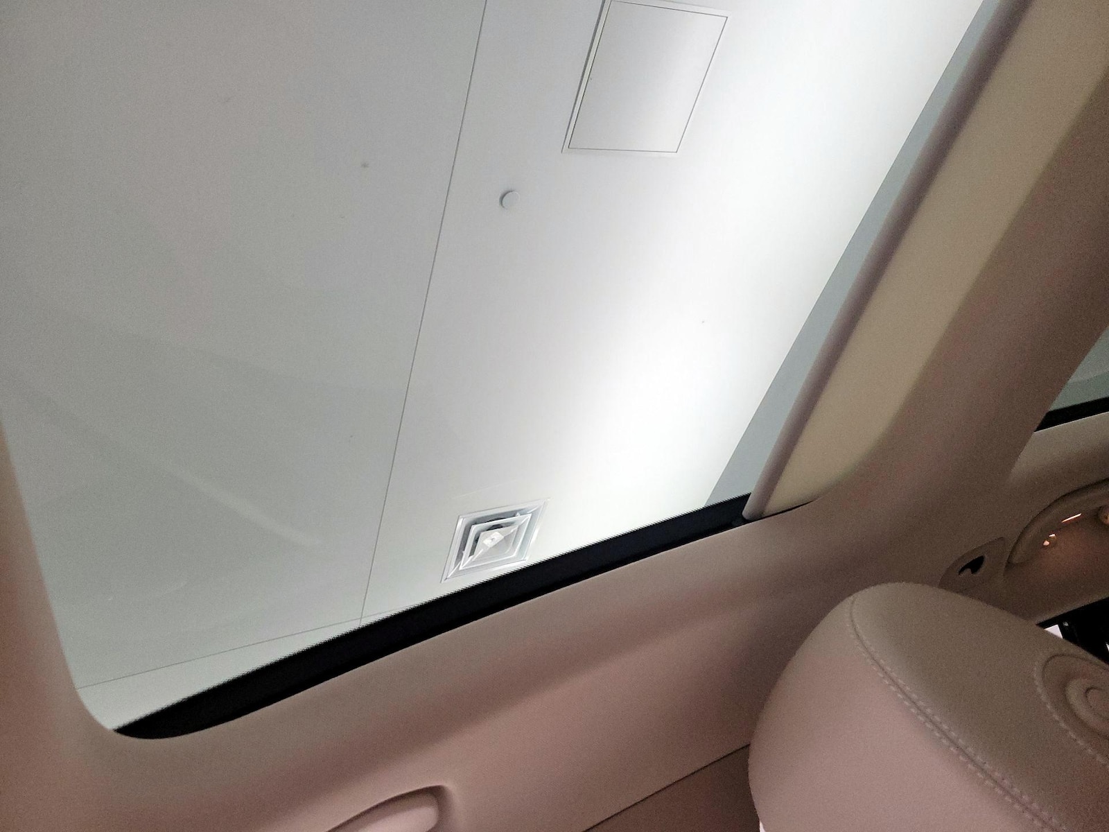2020 Mercedes-Benz GLC GLC300 - Photo 18