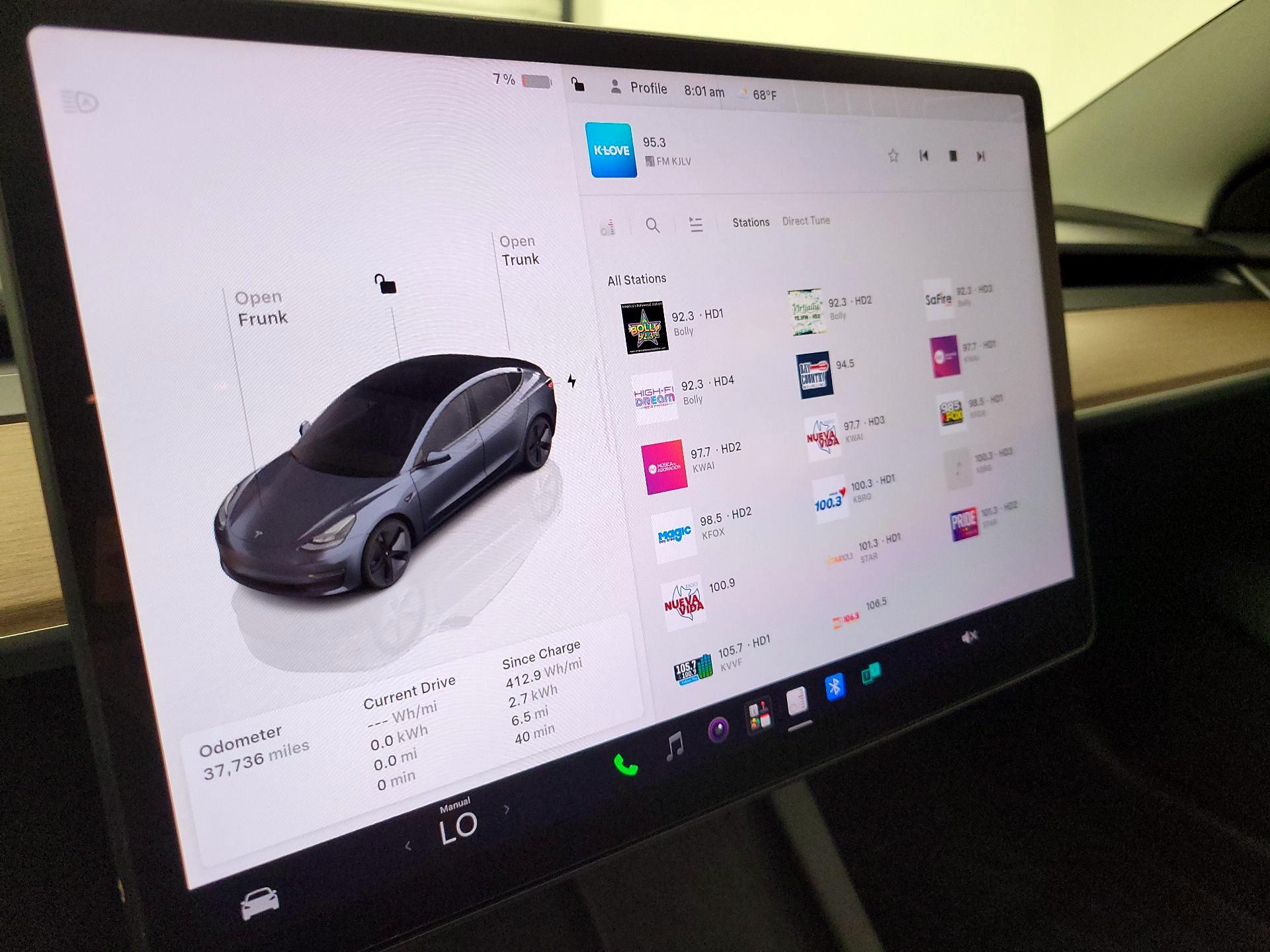 Thumbnail: 2023 Tesla Model 3 - 15