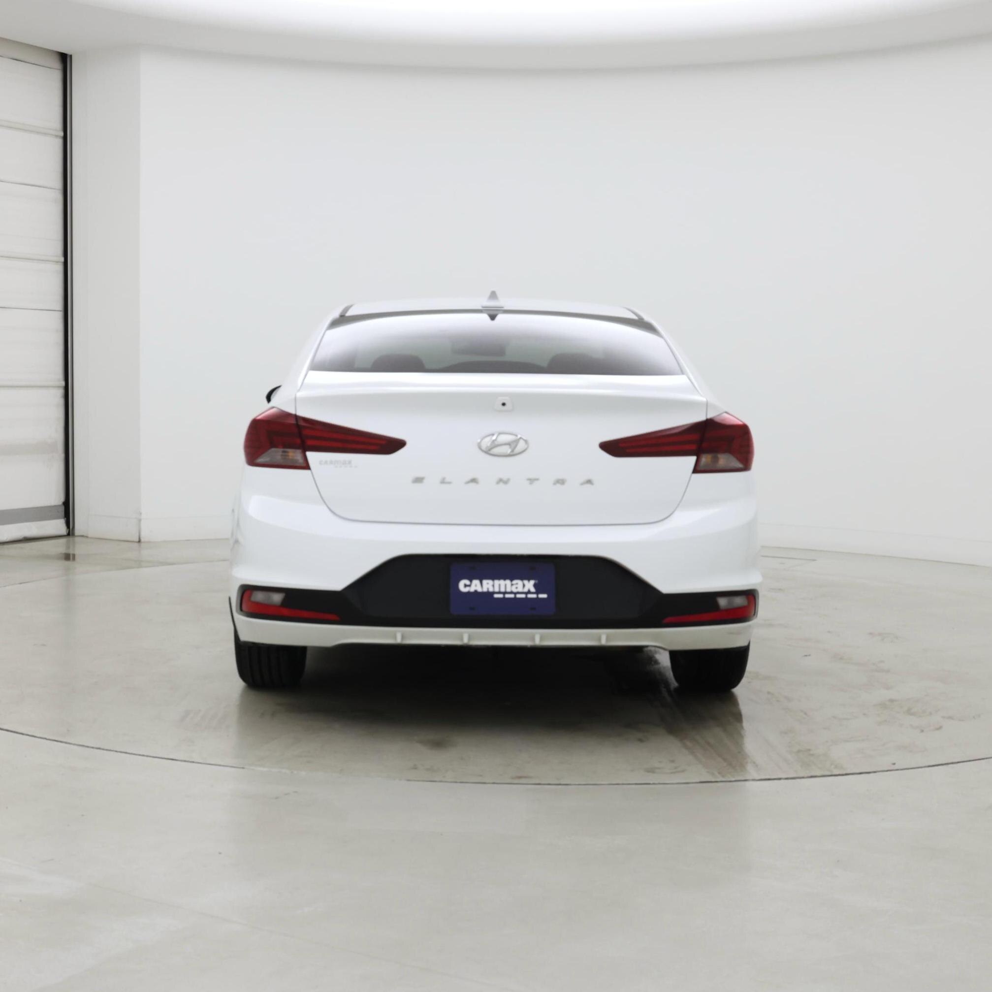 Thumbnail: 2019 Hyundai Elantra - 6