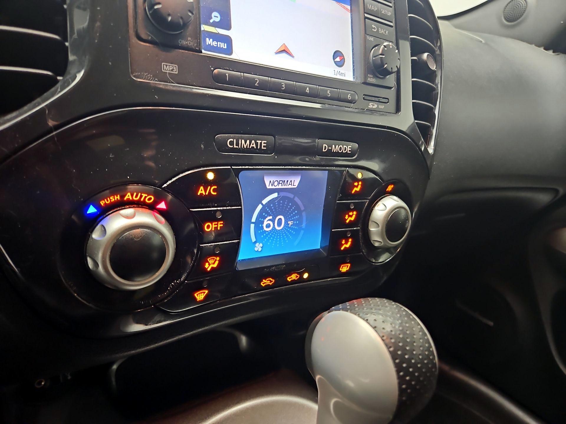 Thumbnail: 2014 Nissan Juke - 17