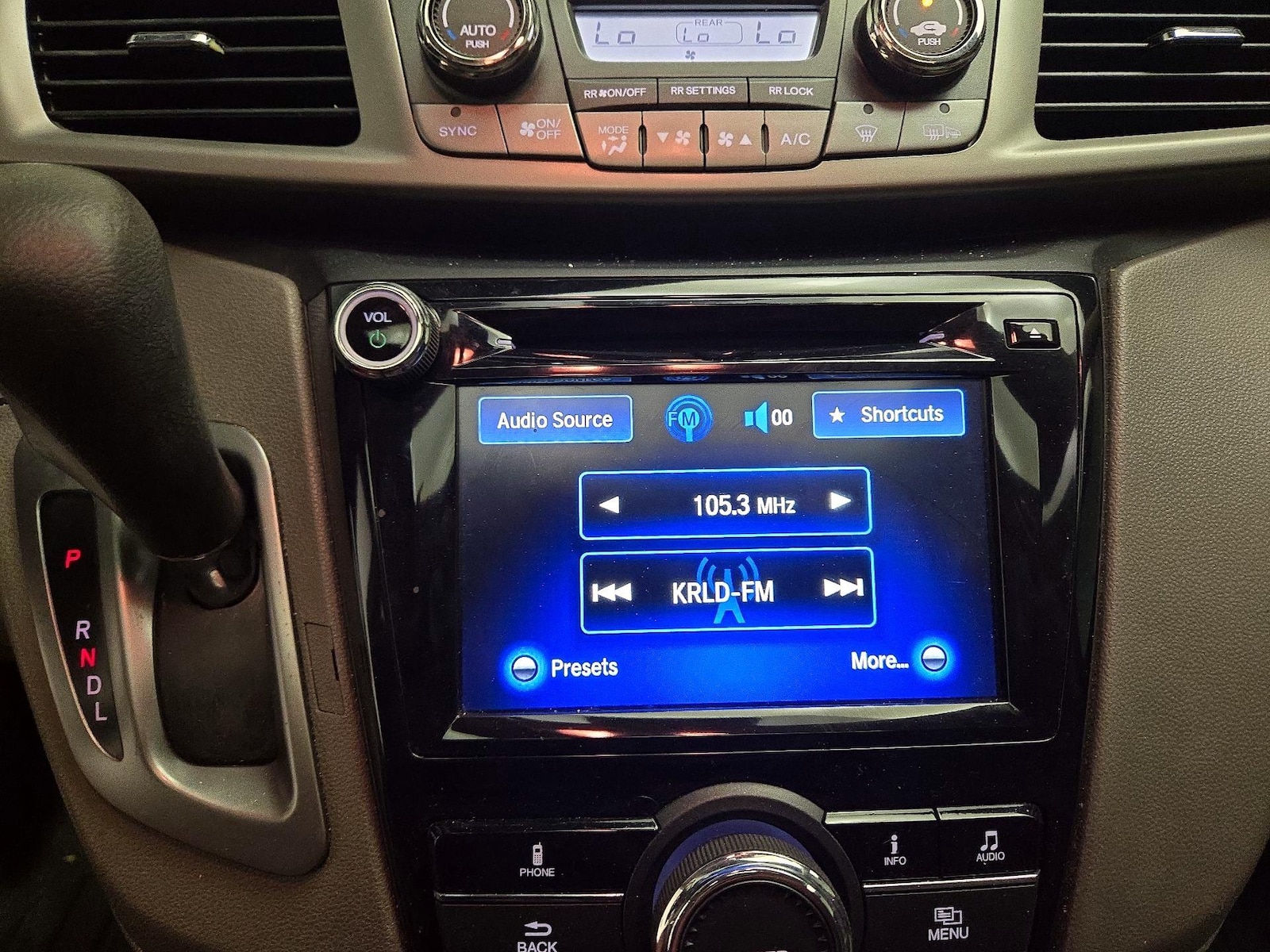 2016 Honda Odyssey EX-L - Photo 16