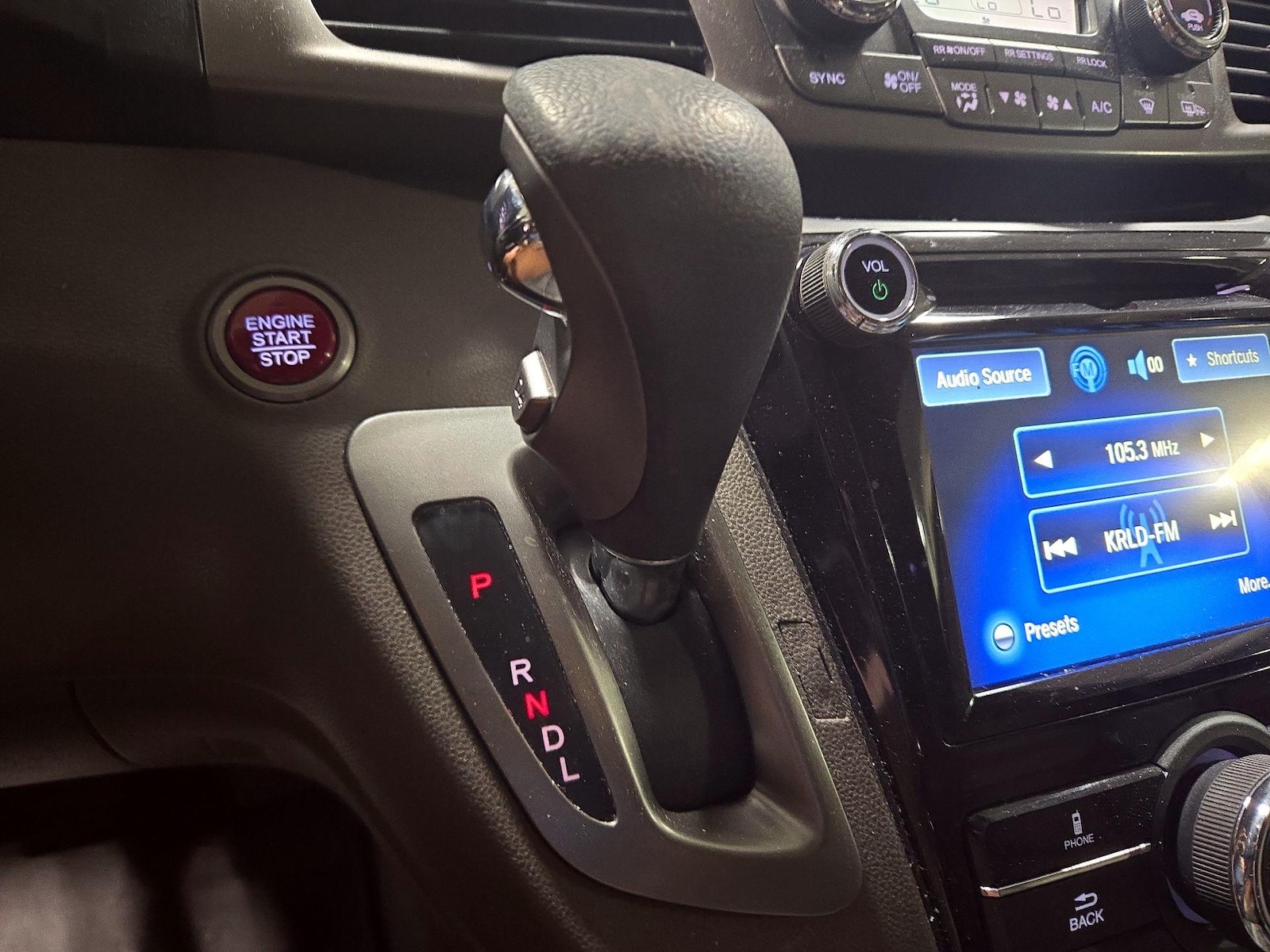 2016 Honda Odyssey EX-L - Photo 18