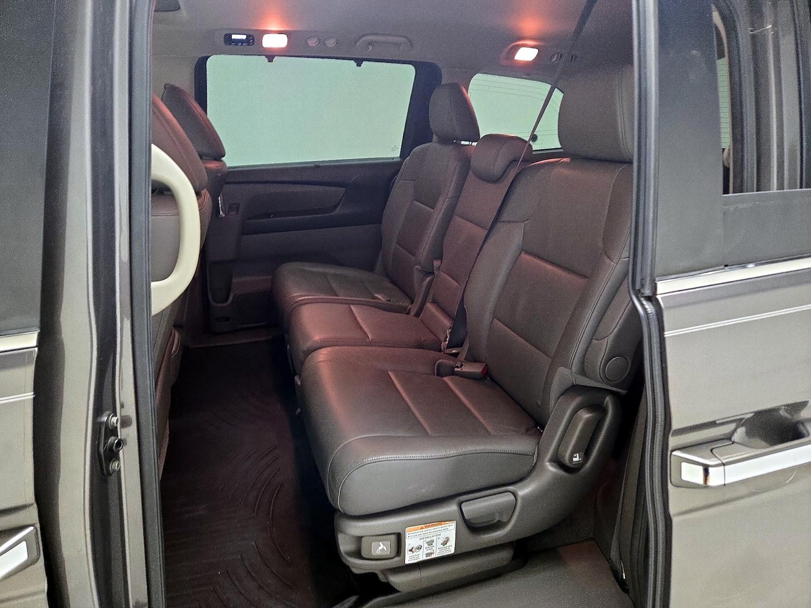 2016 Honda Odyssey EX-L - Photo 21