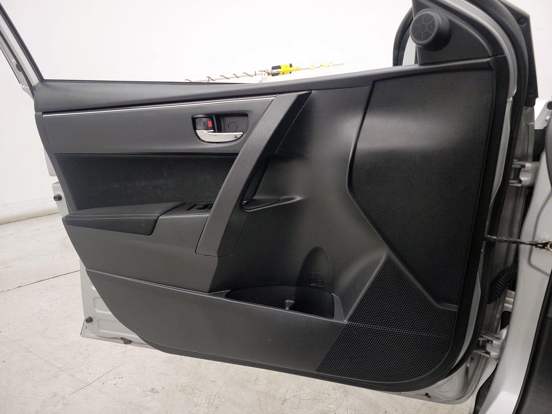 Thumbnail: 2019 Toyota Corolla - 12