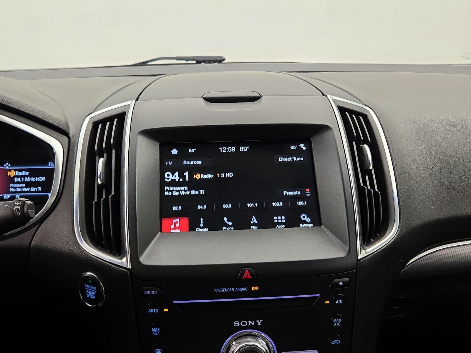2018 Ford Edge Titanium - Photo 17