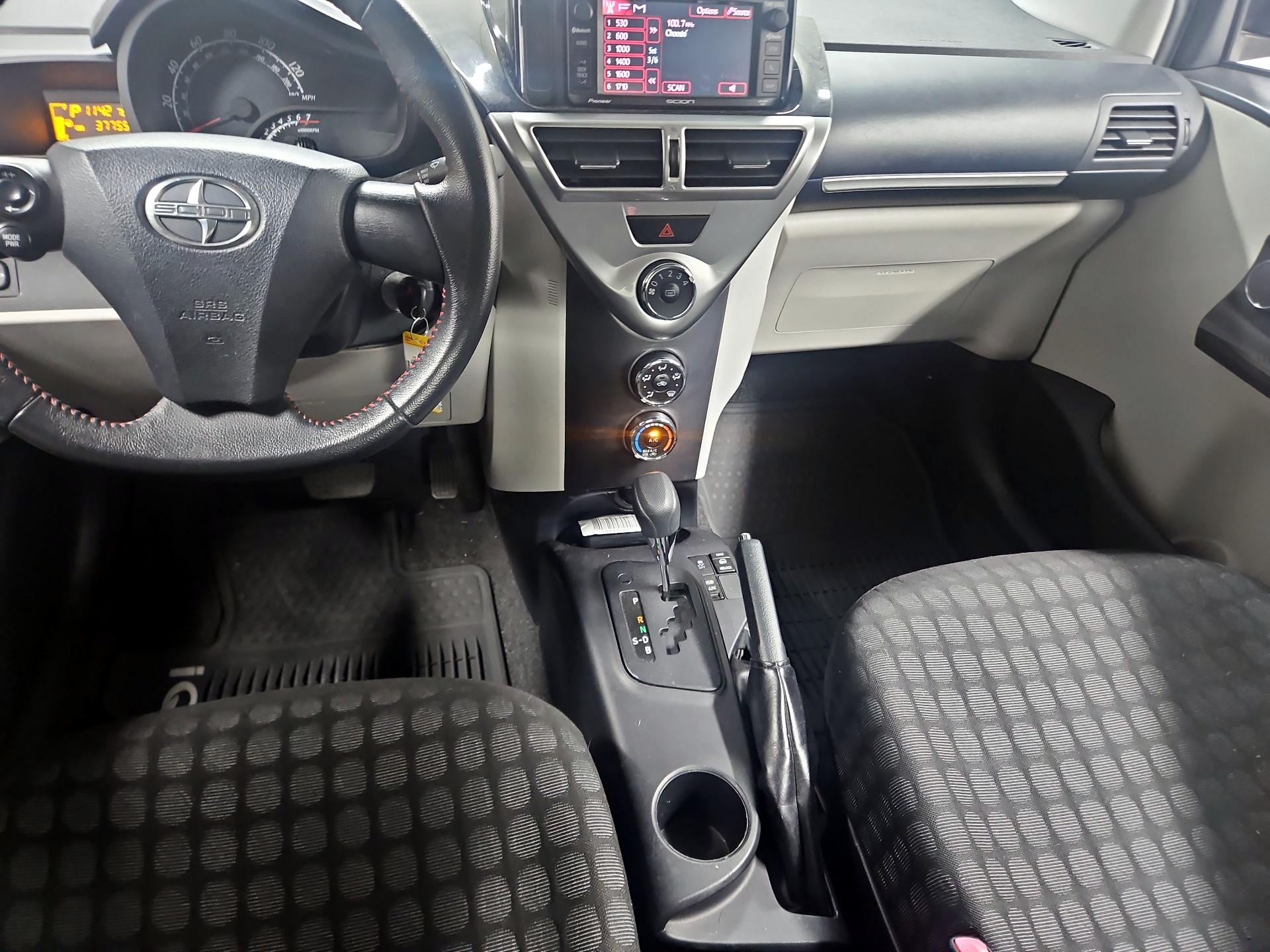 Thumbnail: 2014 Scion iQ - 9