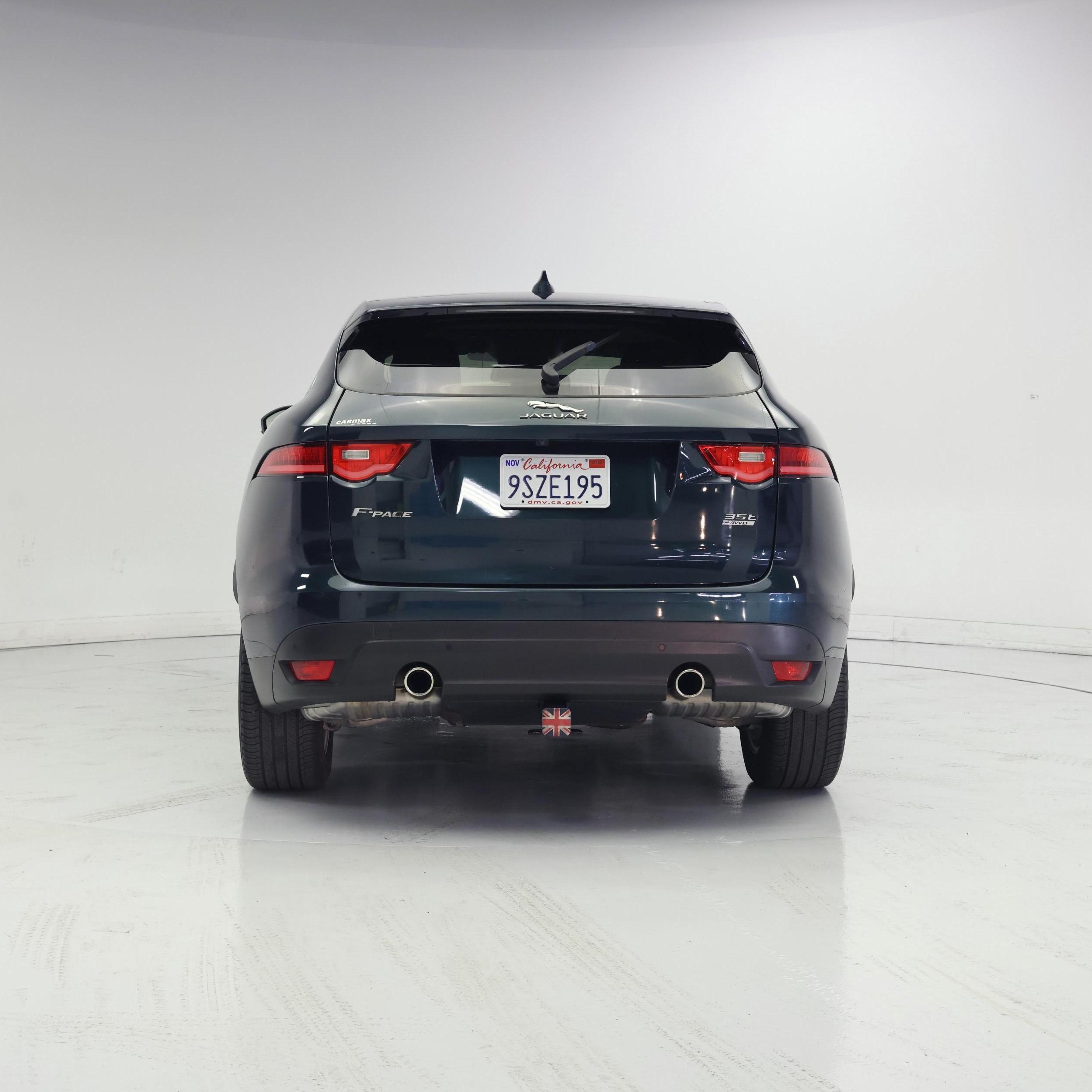 Thumbnail: 2017 Jaguar F-Pace - 6
