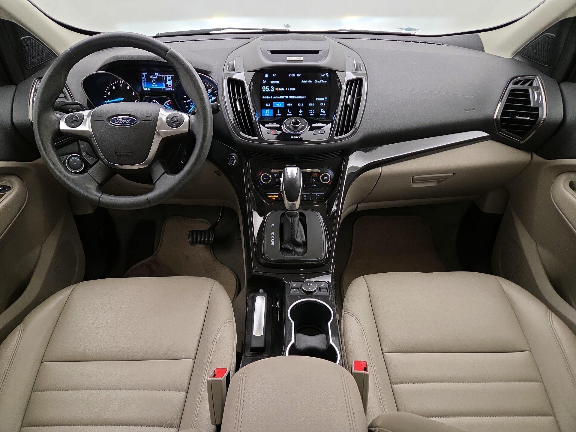 Thumbnail: 2016 Ford Escape - 9