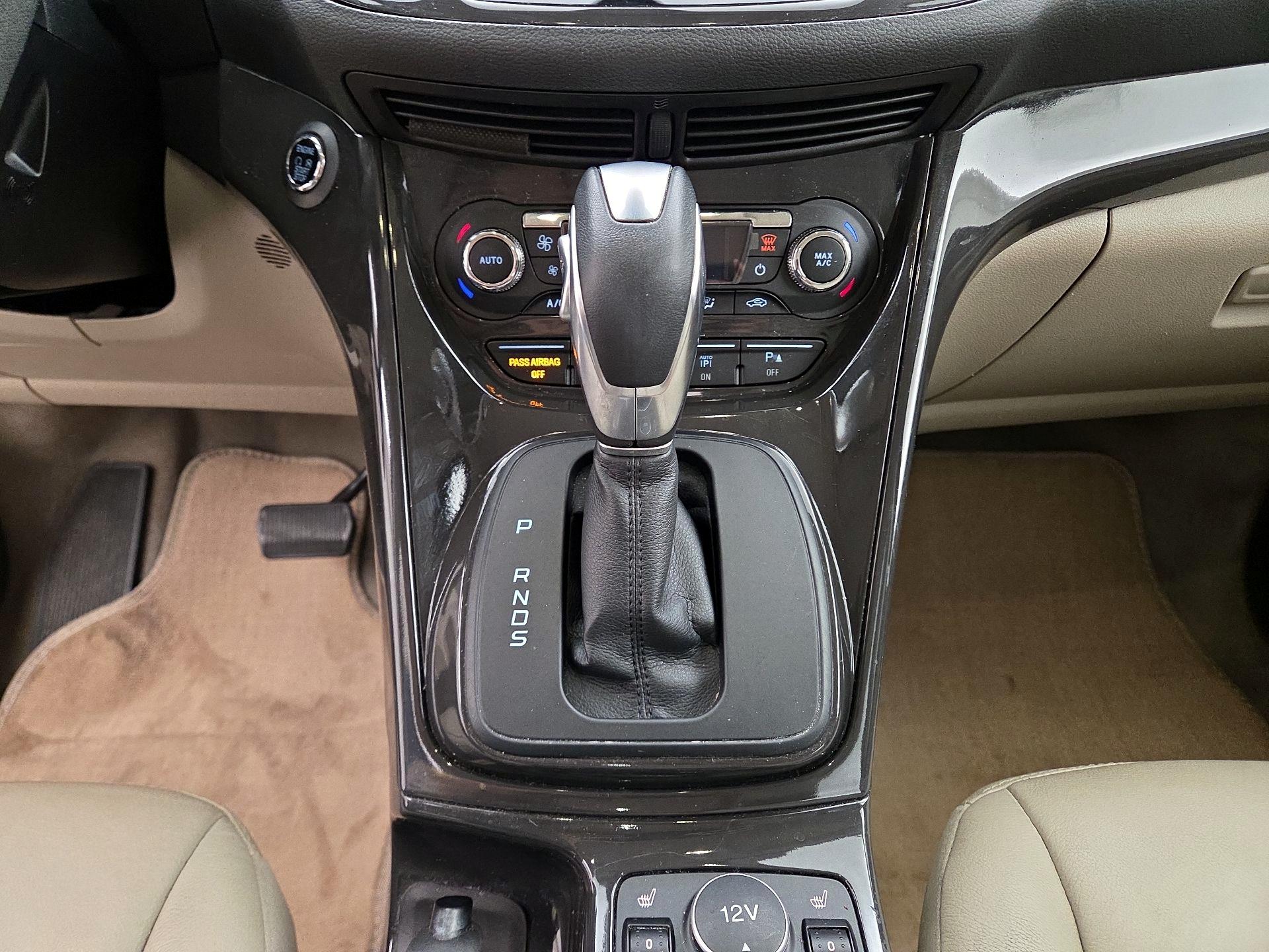 Thumbnail: 2016 Ford Escape - 18