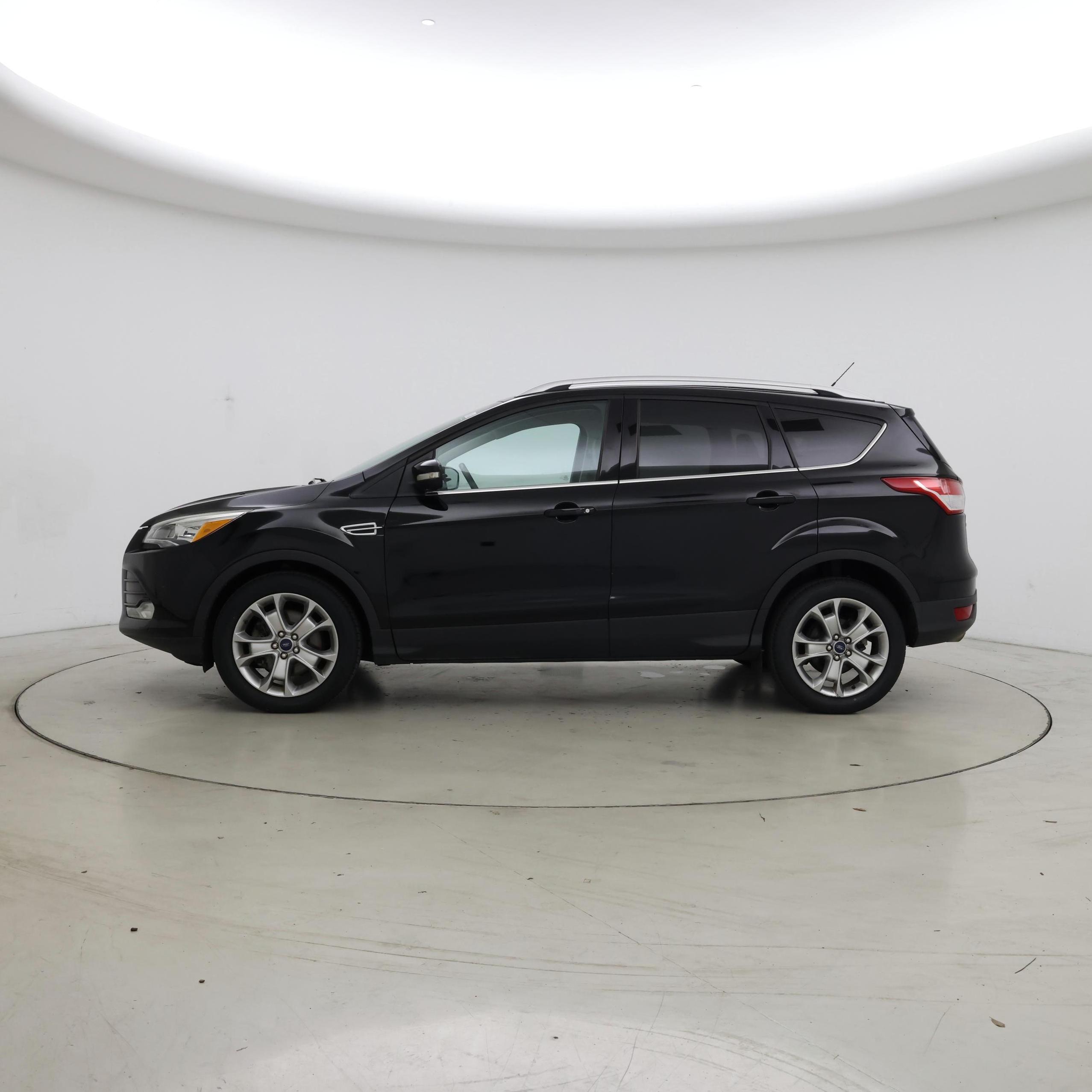 Thumbnail: 2016 Ford Escape - 3