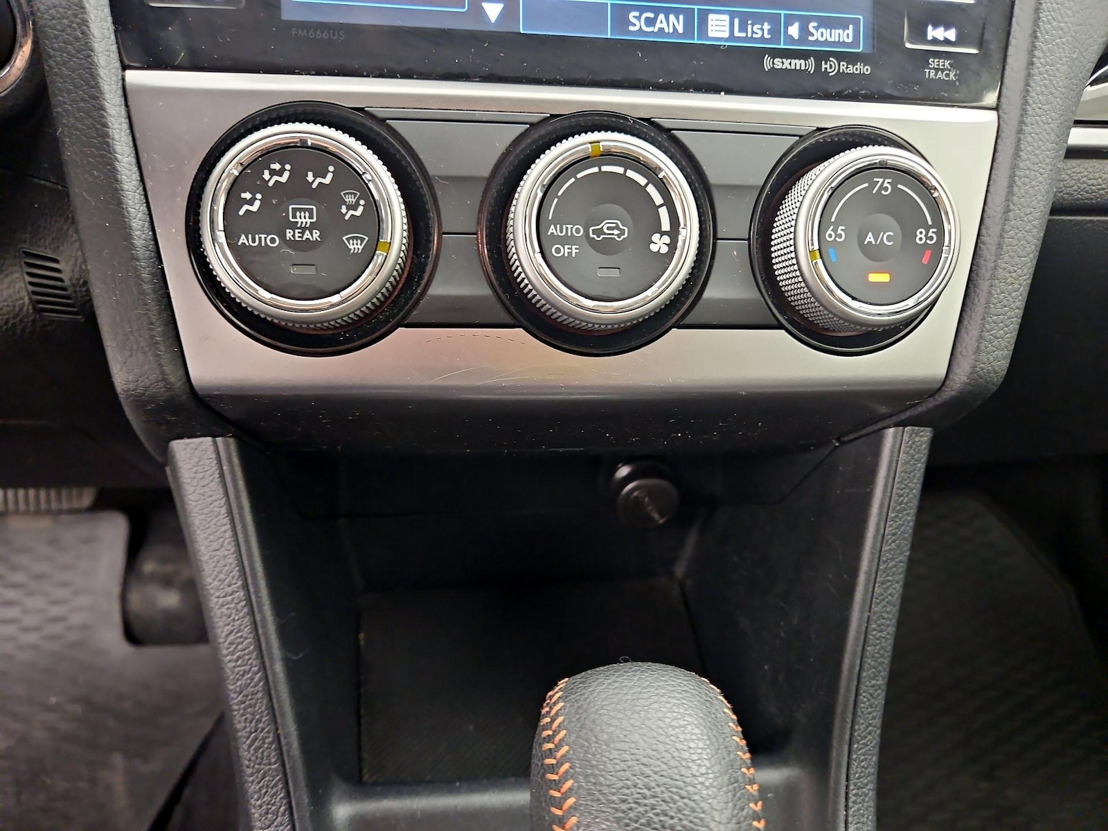 2017 Subaru Crosstrek Limited - Photo 17