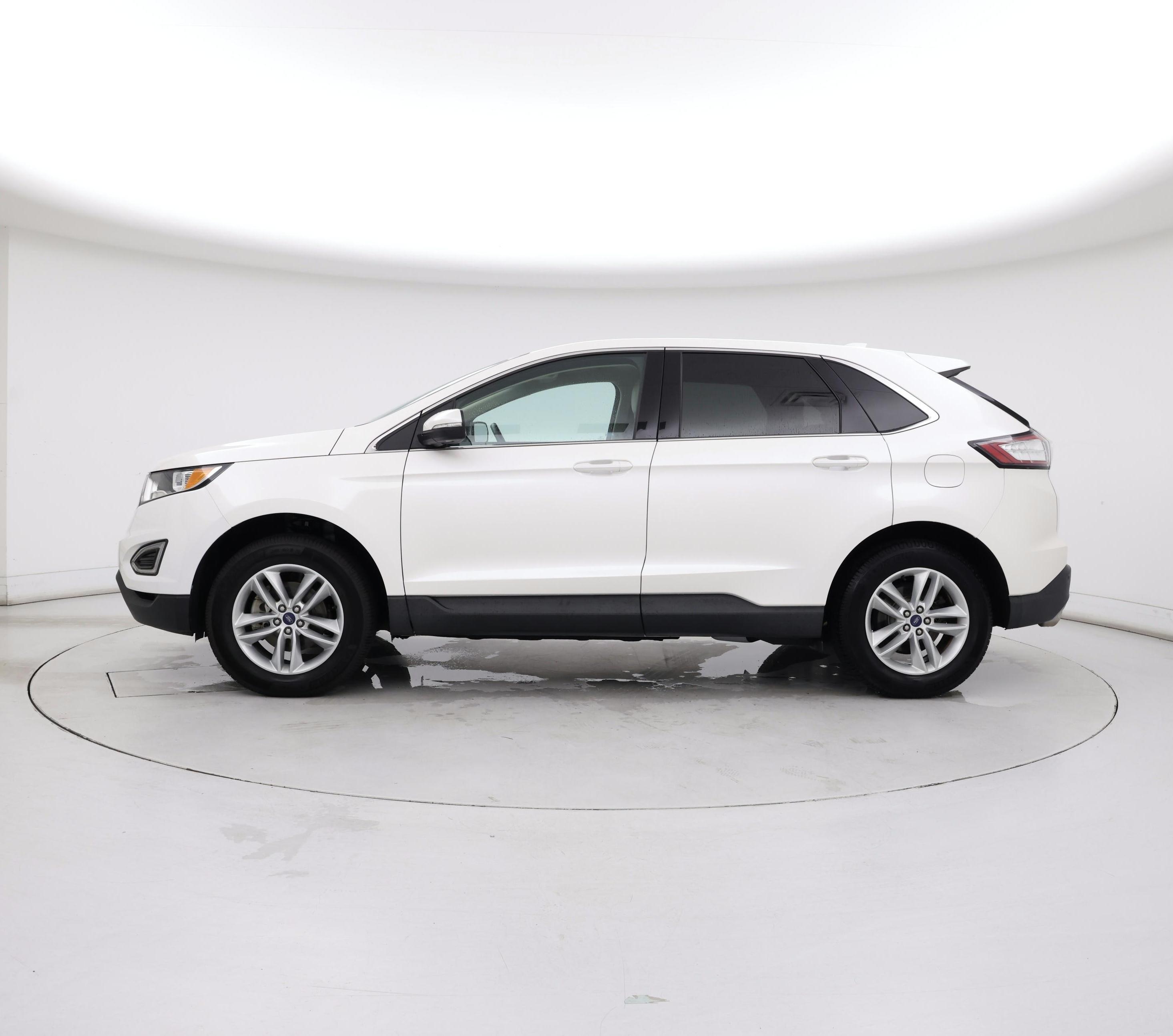 Thumbnail: 2016 Ford Edge - 3