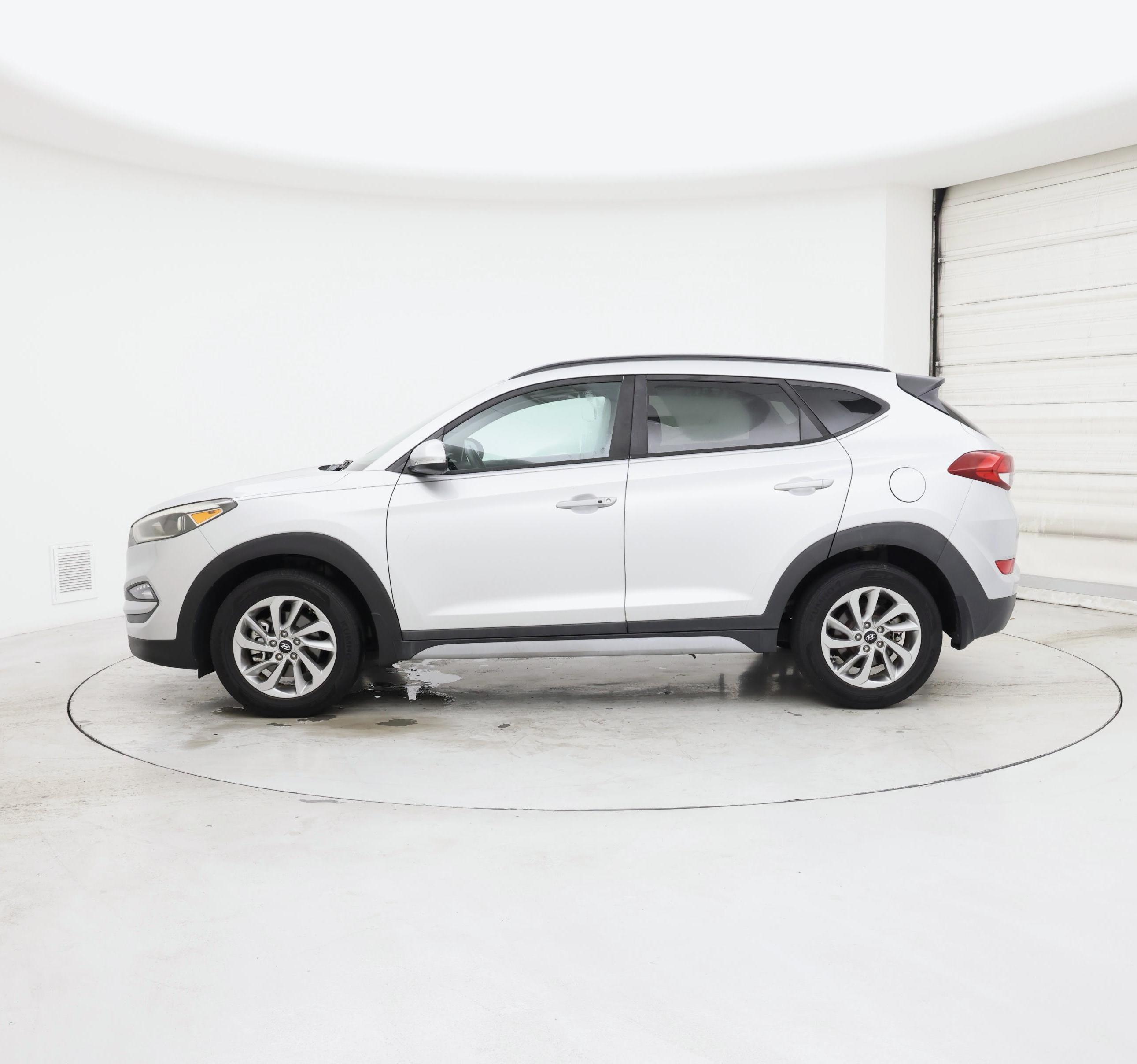 Thumbnail: 2018 Hyundai Tucson - 3