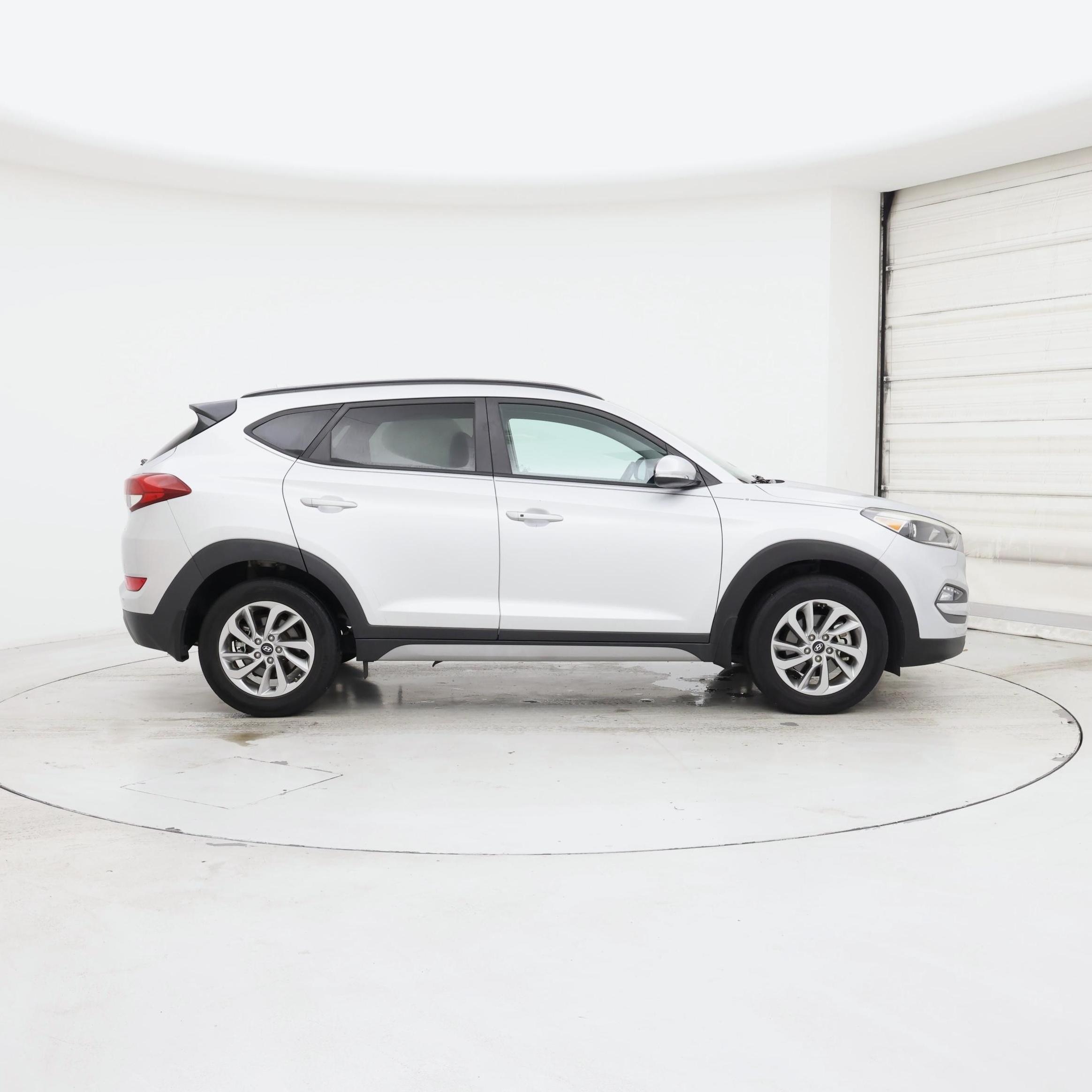 Thumbnail: 2018 Hyundai Tucson - 7