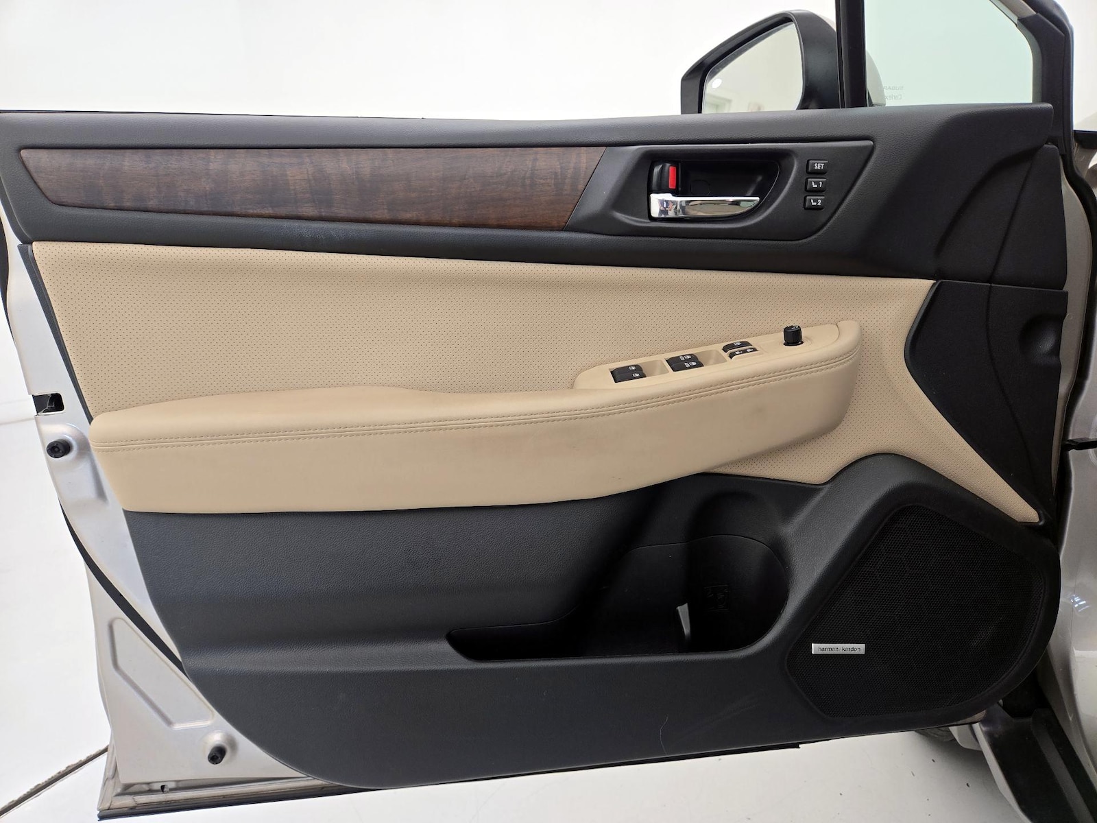 2016 Subaru Outback Limited - Photo 13