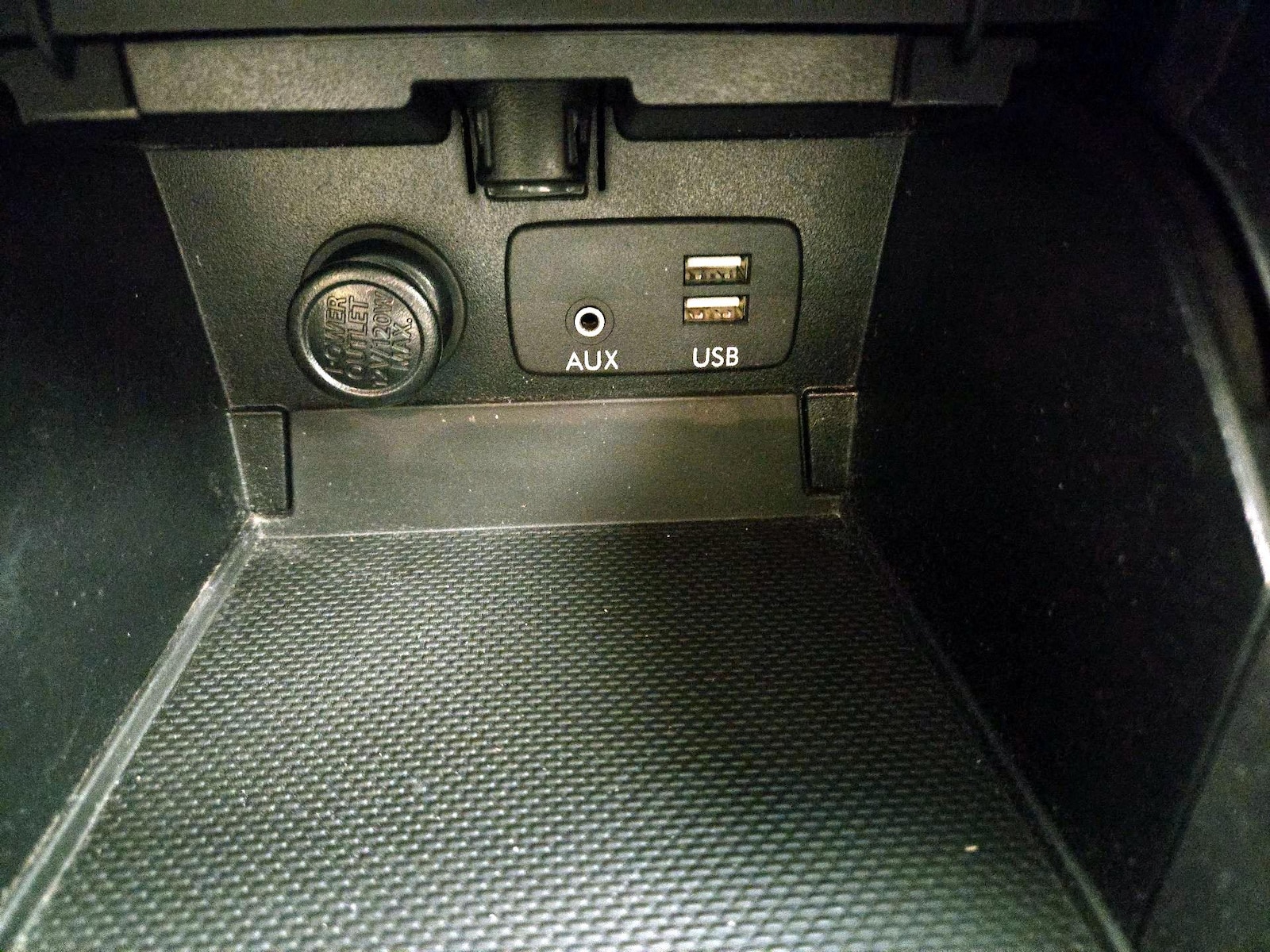 2016 Subaru Outback Limited - Photo 18