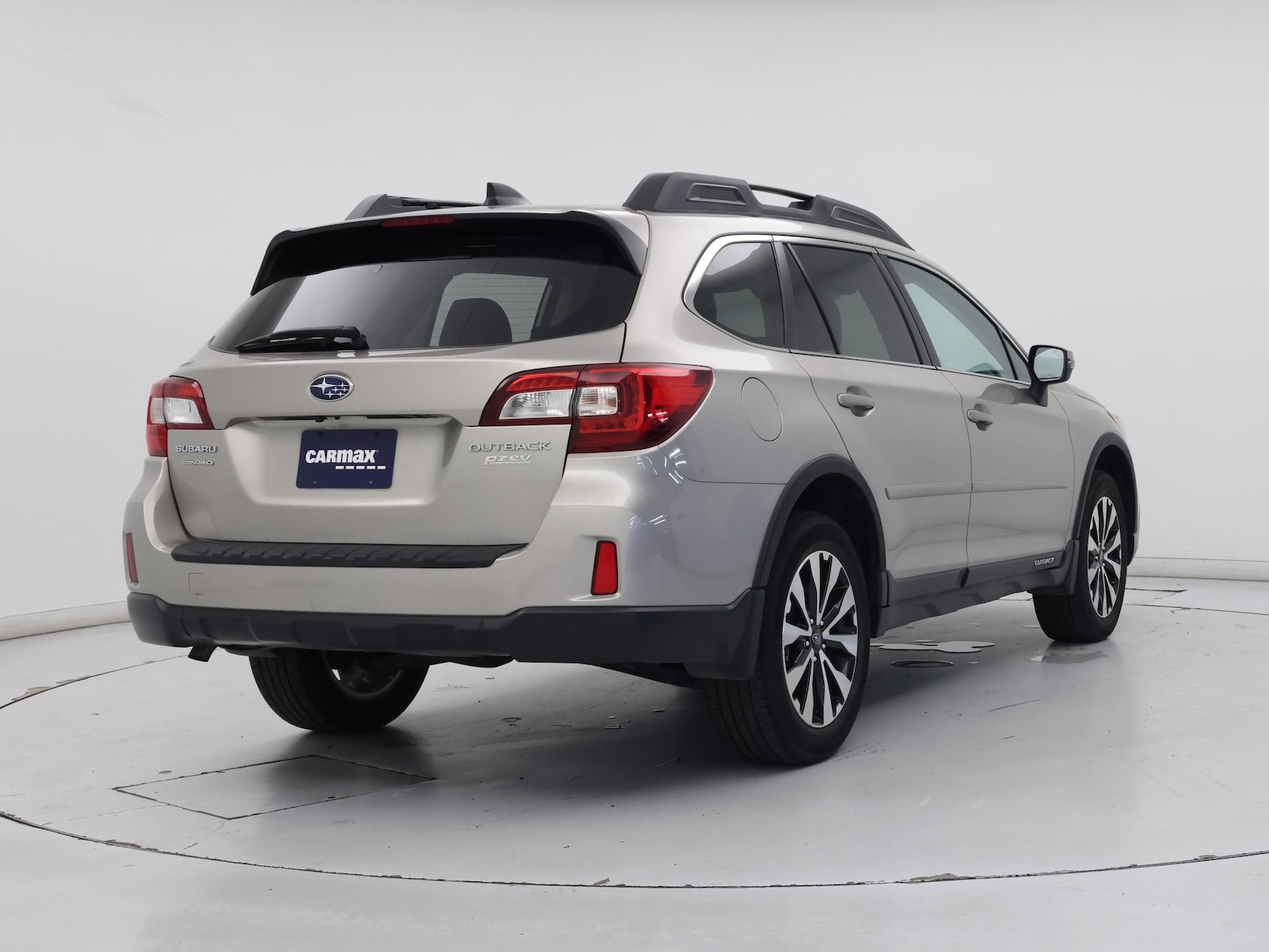 2016 Subaru Outback Limited - Photo 9