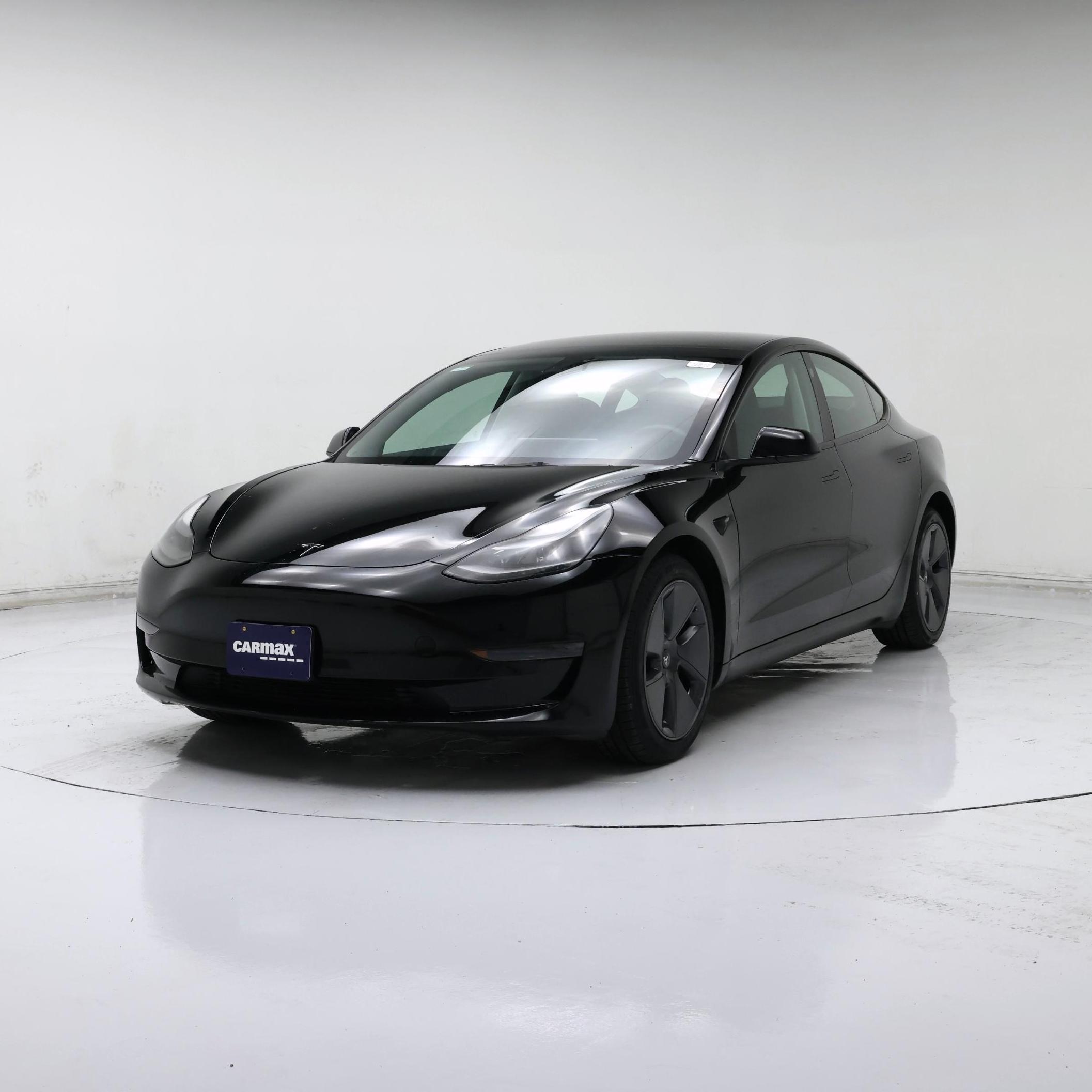 Thumbnail: 2023 Tesla Model 3 - 4