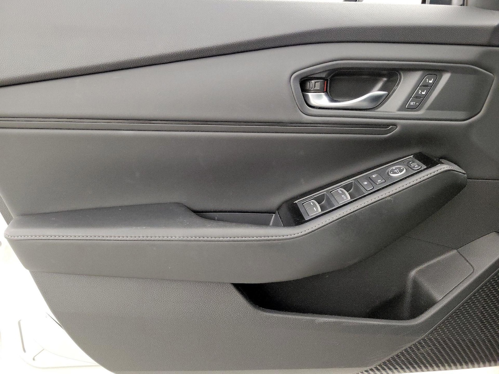2024 Honda Accord Hybrid Touring - Photo 13