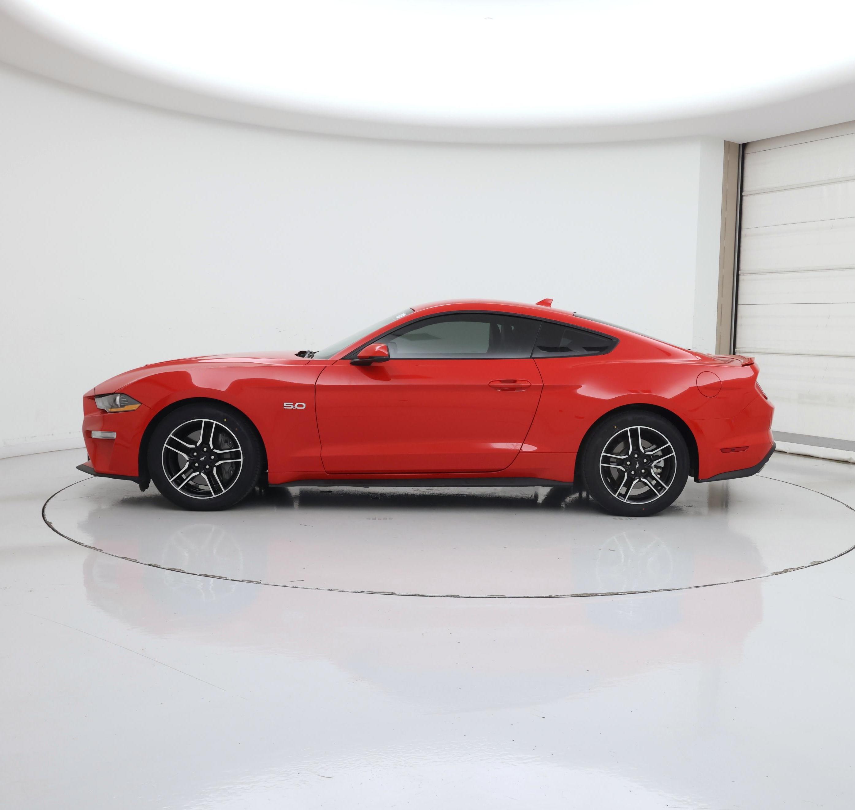 Thumbnail: 2022 Ford Mustang - 3