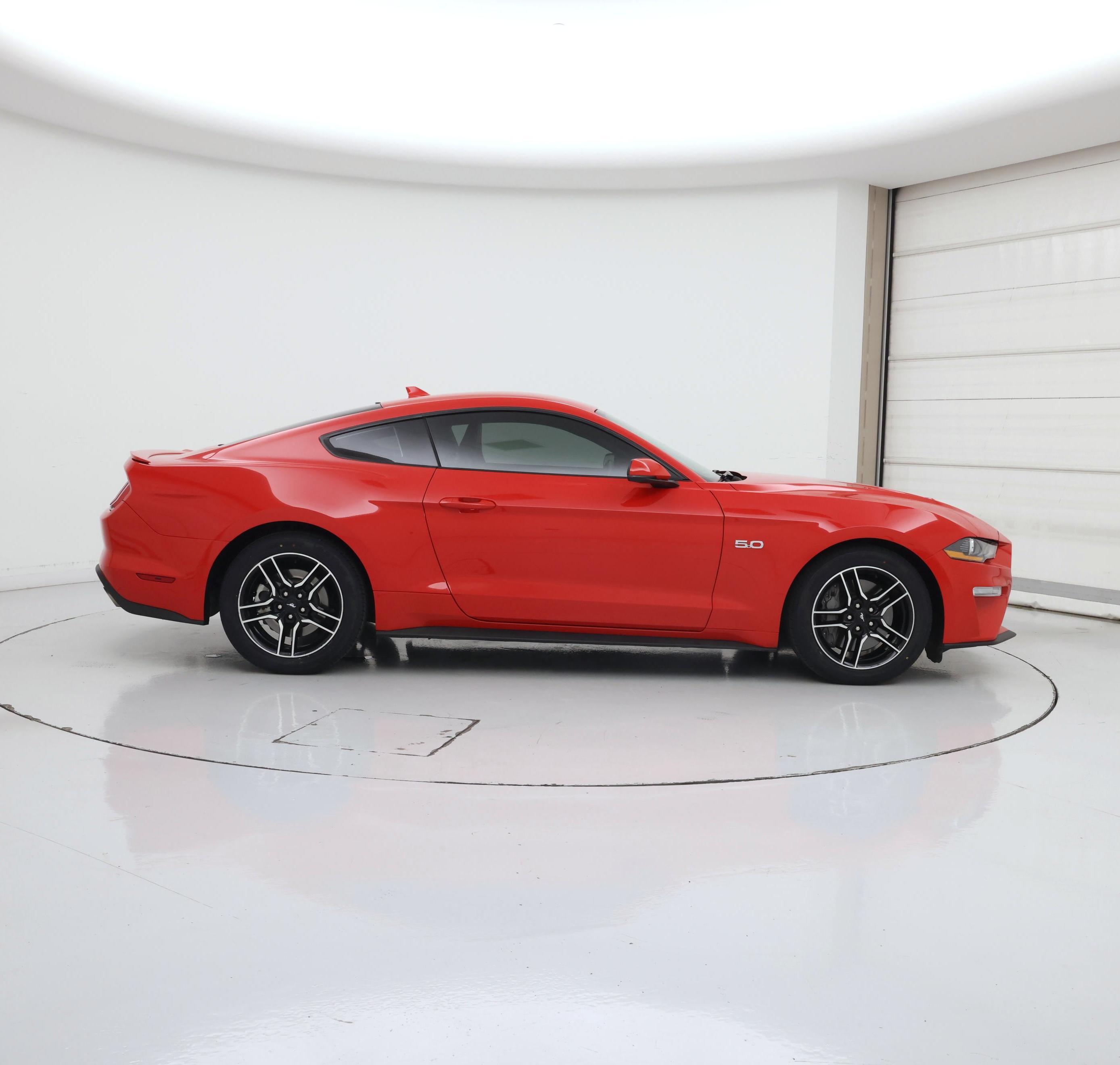 Thumbnail: 2022 Ford Mustang - 7