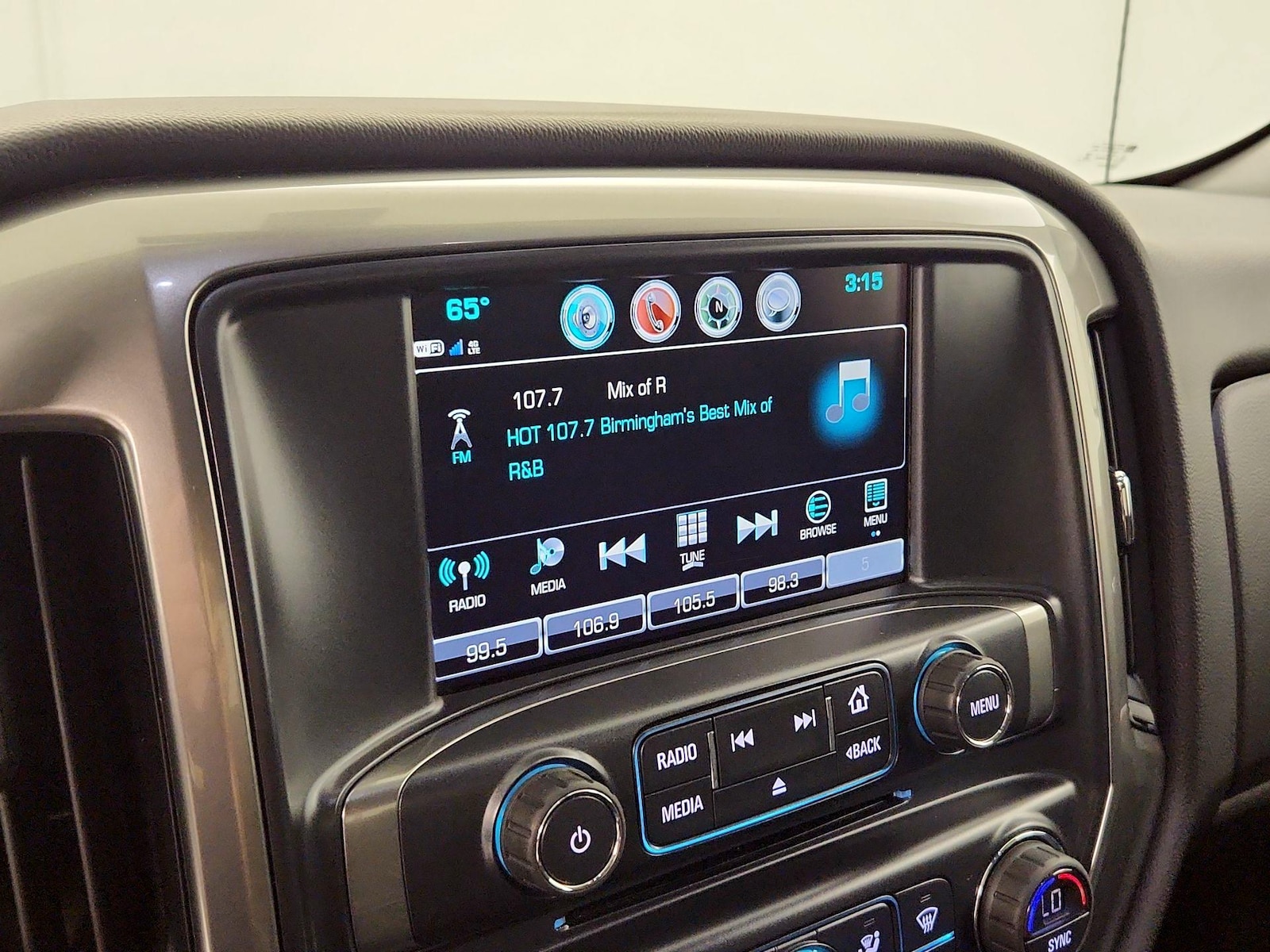 2018 Chevrolet Silverado 1500 LT - Photo 14