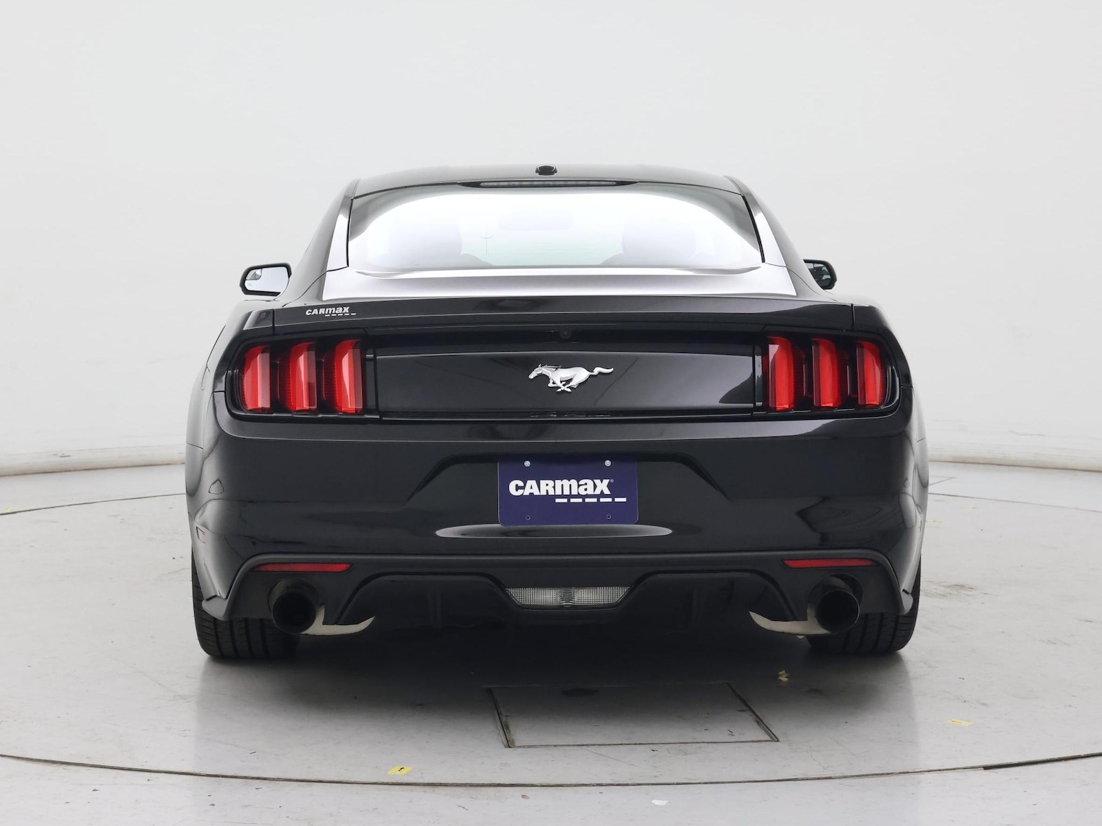 2015 Ford Mustang EcoBoost - Photo 7